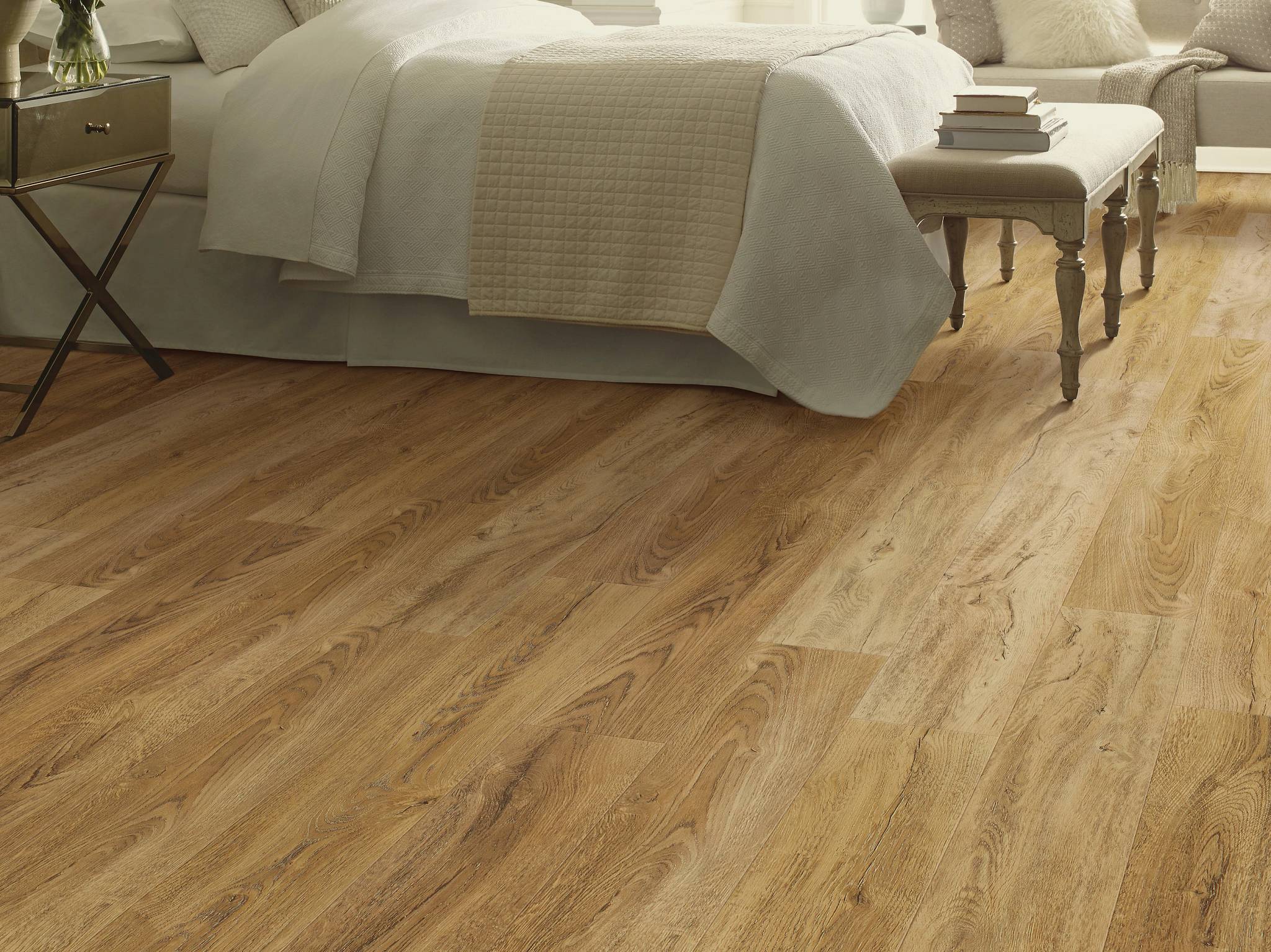 Style - Monumental Hd Plus,  Color - VIETRI - Room Scene