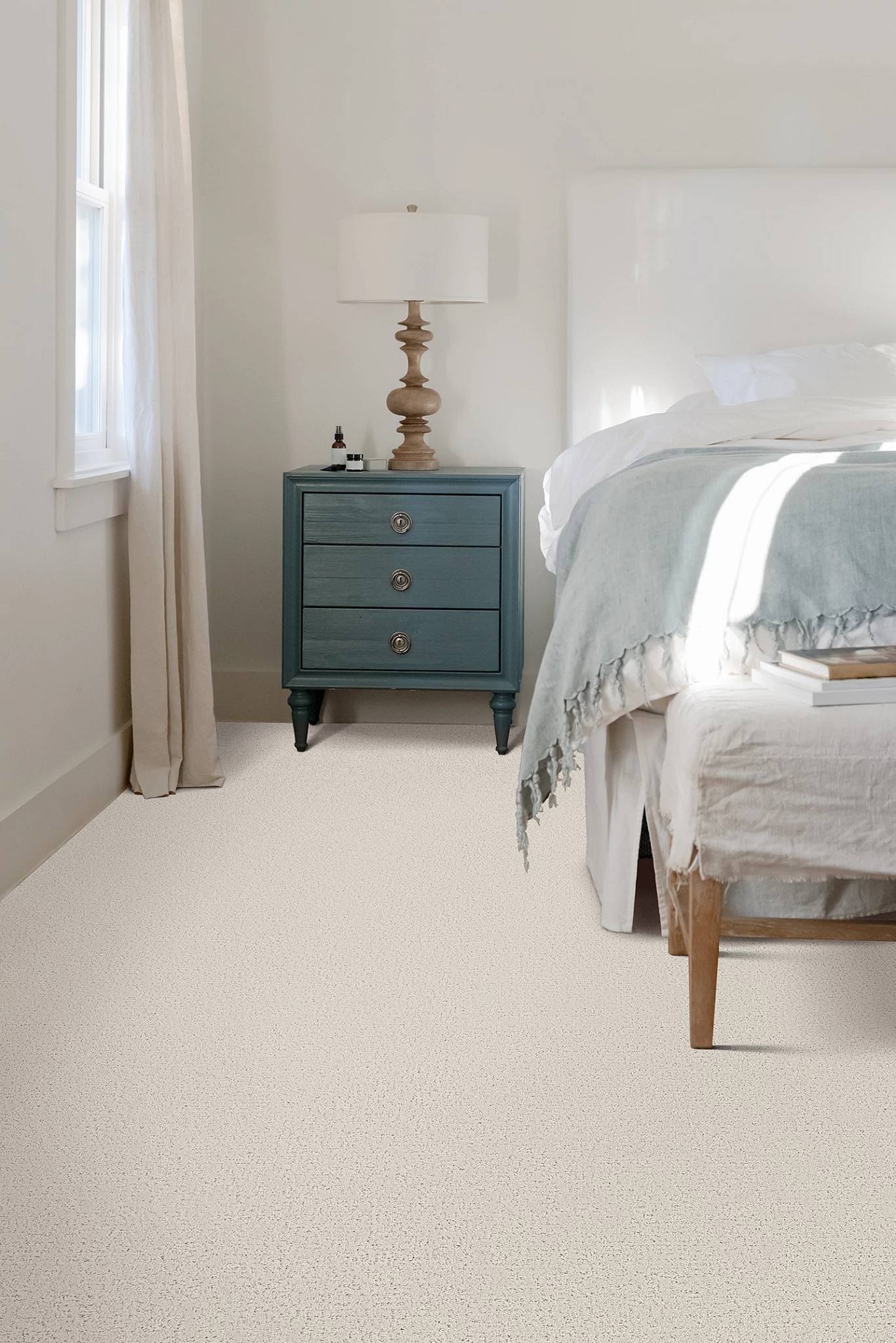 Style - Gold Star Comfort,  Color - THIN ICE - Room Scene