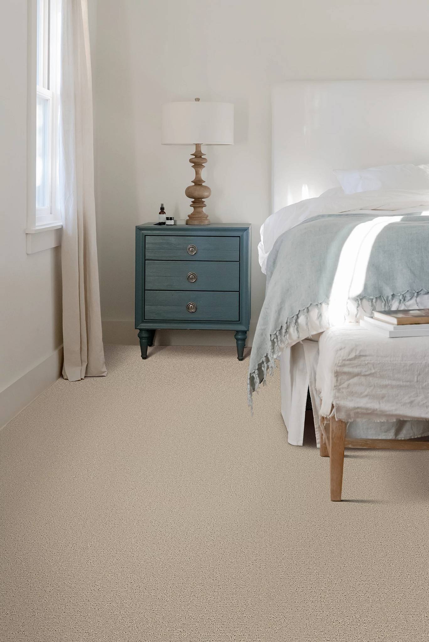 Style - Gold Star Comfort,  Color - PICKET FENCE - Room Scene