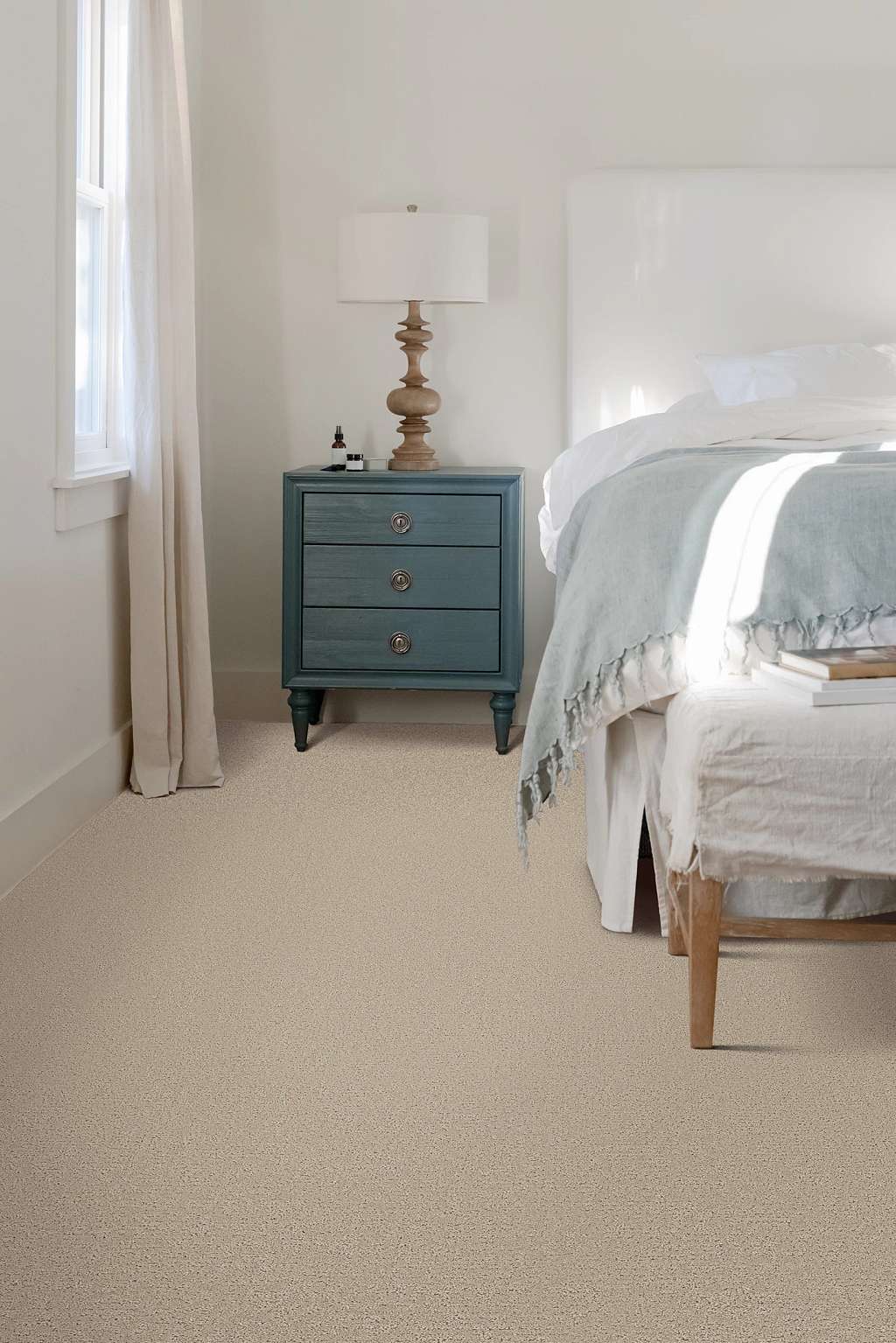Gold Star Comfort Carpet - Picket Fence Room Scene Image
