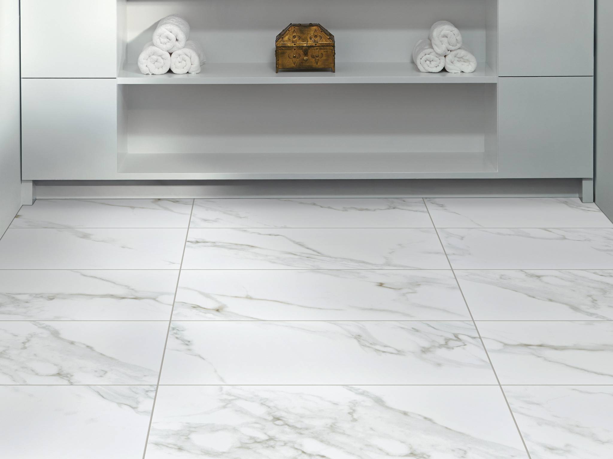 Style - Universe 12x24,  Color - CALACATTA - Room Scene