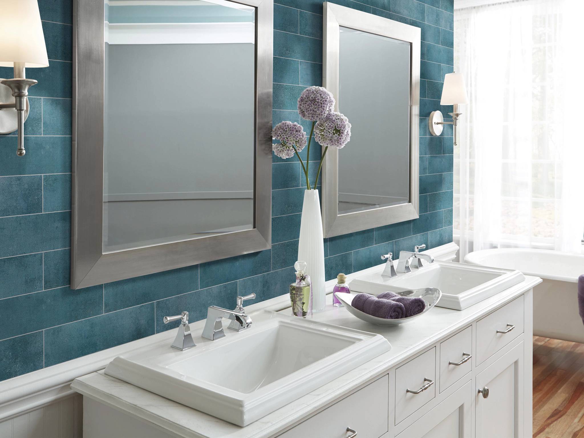 Style - Noble 3x12,  Color - SEA - Room Scene