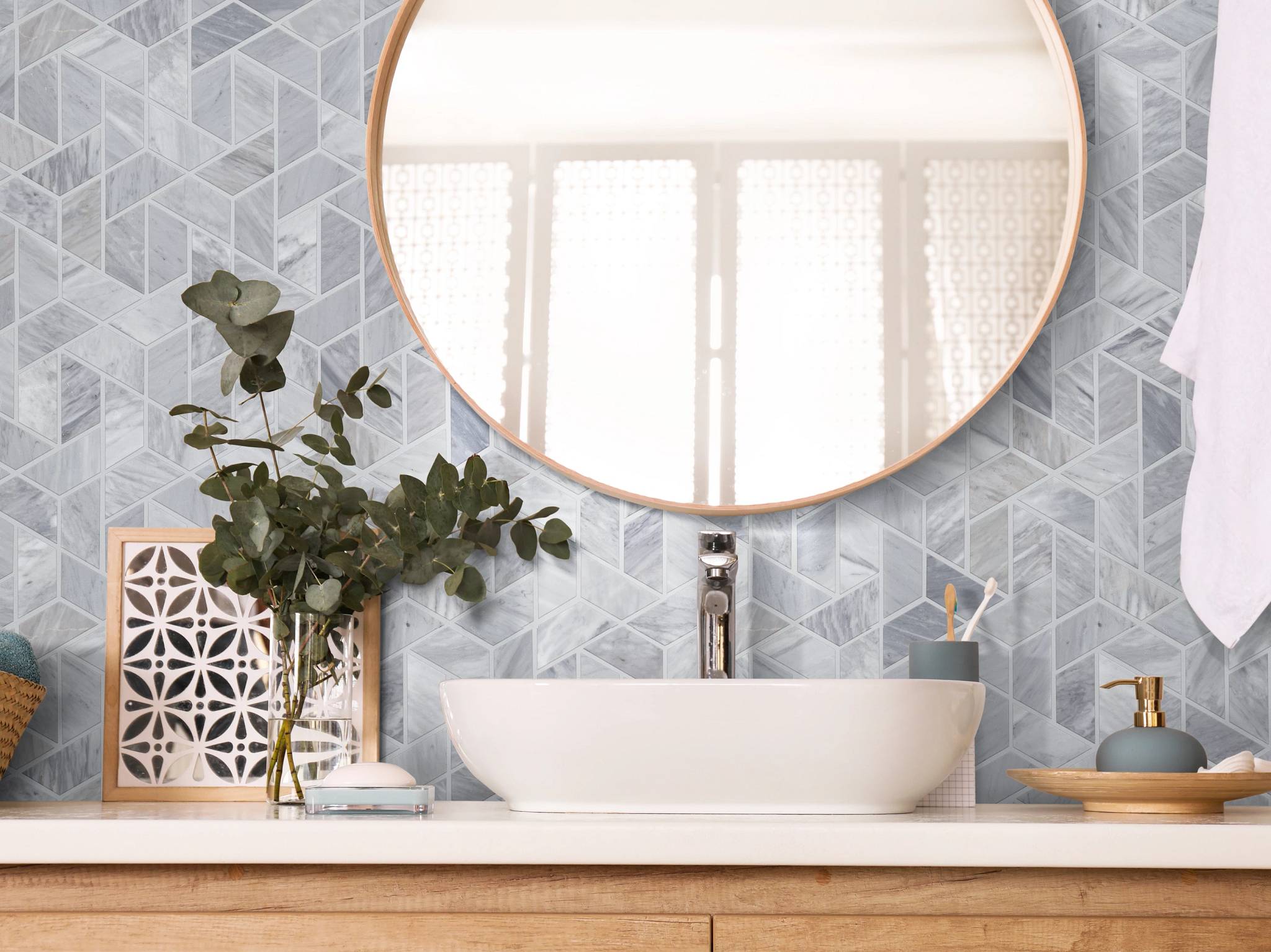 Style - Chateau Double Hexagon Mosaic,  Color - BARDIGLIO CLOUD - Room Scene