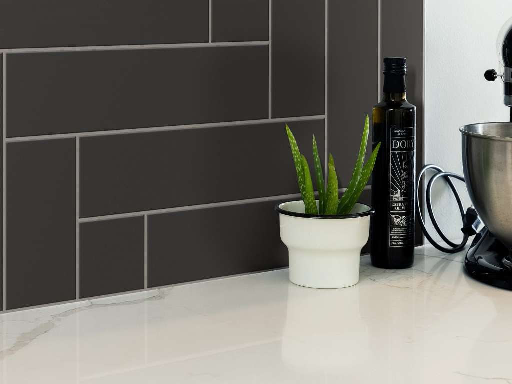 Grandeur 4x16 Matte Tile & Stone - Carbon Room Scene Image