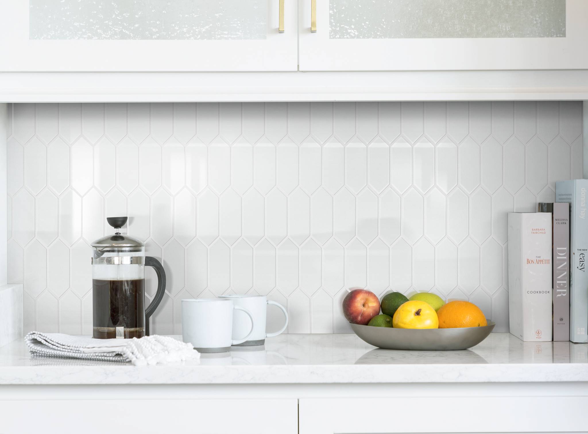 Style - Grandeur Picket Gloss,  Color - WHITE - Room Scene