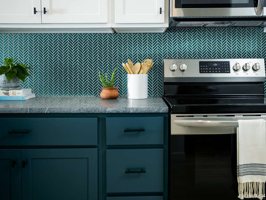 Ascendant Herringbone Tile & Stone - Viridian Room Scene Image