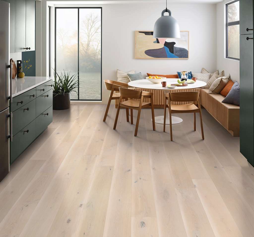 Chateau Oak Engineered Hardwood - Gable Room Scene Image