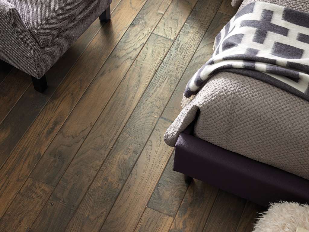 edgewater hickory c132y sella Hardwood Flooring, Wood Floors Shaw