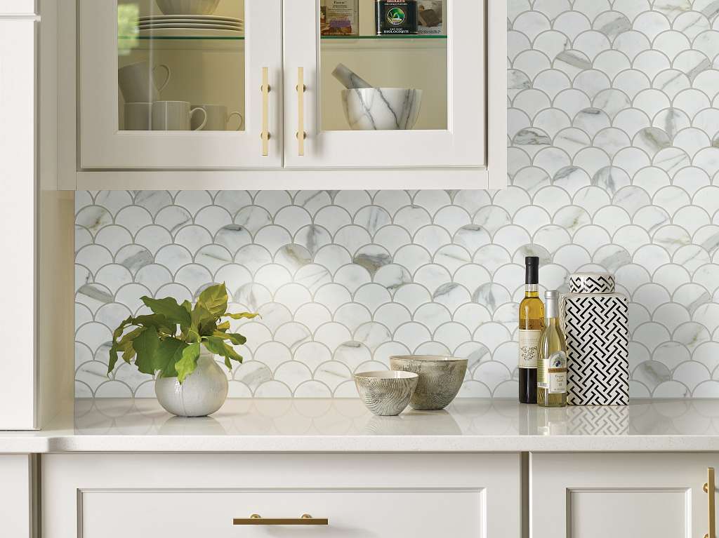 Chateau Fan Mo Tile & Stone - Calcatta Gold Room Scene Image