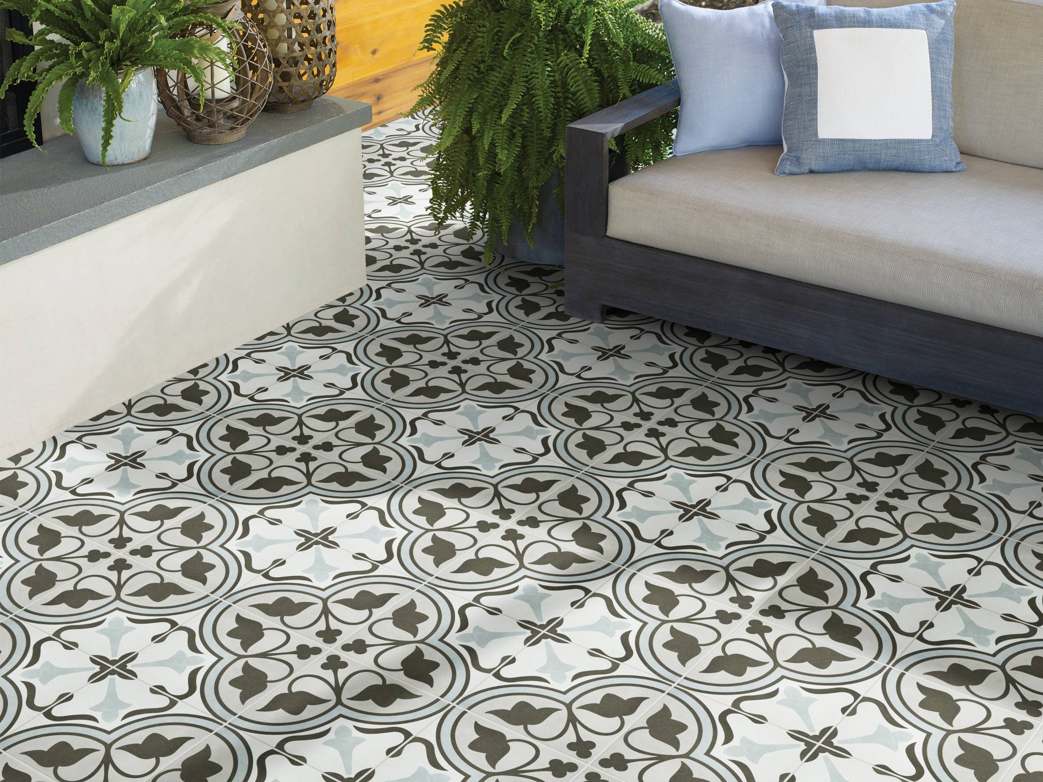 Style - Revival Mirasol,  Color - AGATE - Room Scene