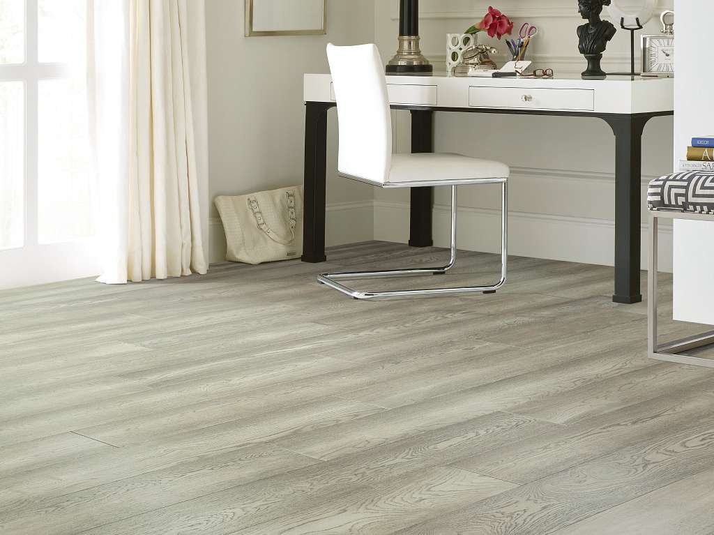 Impeccable Engineered Hardwood - Silver Oak Room Scene Image