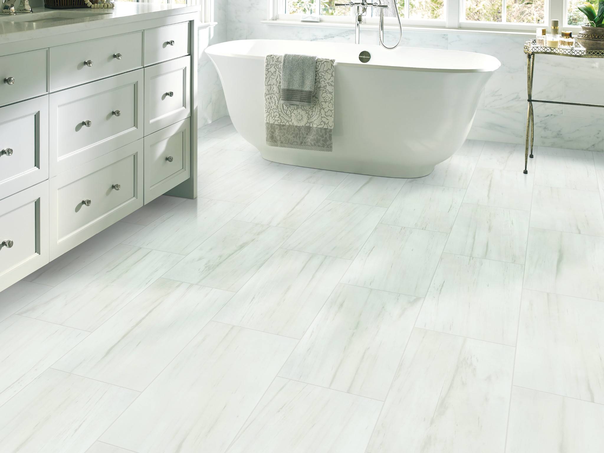 Style - Vision 12x24 Matte,  Color - BIANCO - Room Scene