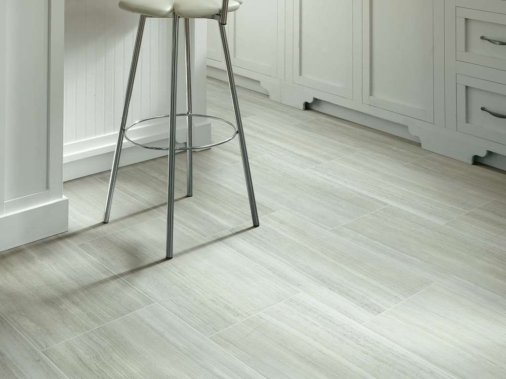 Vision 16x32 Matte Tile & Stone - Ash Room Scene Image