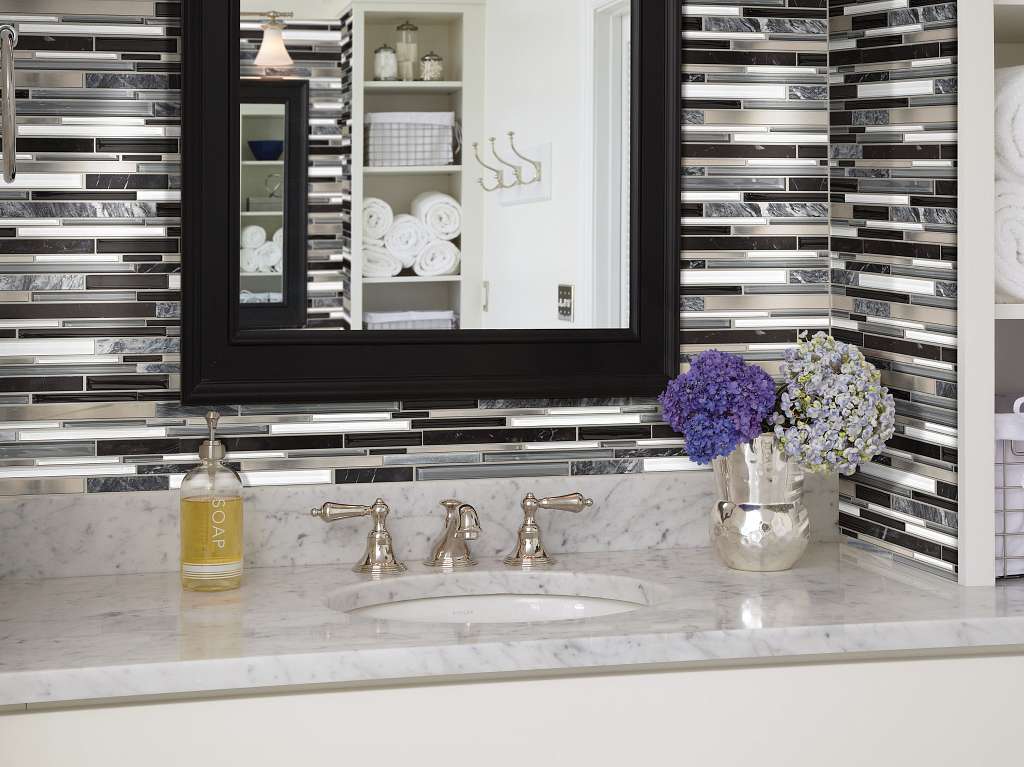Marvelous MIX Stainless Tile & Stone - Artic Night Room Scene Image
