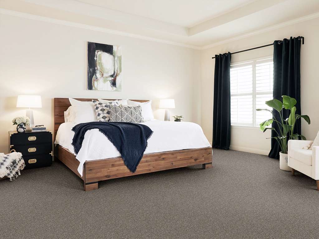 Altitude II Carpet - Marble Facade Room Scene Image