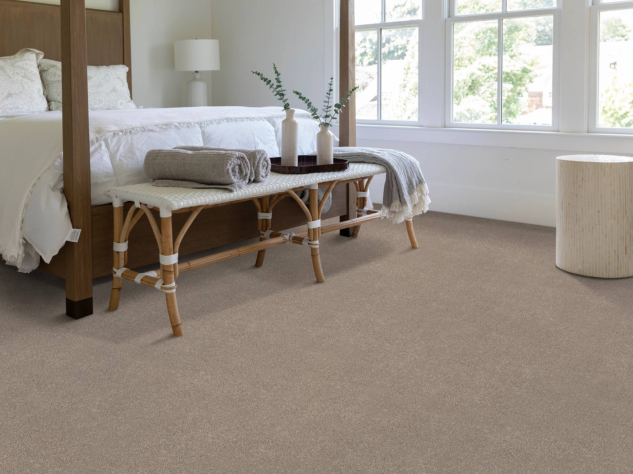 Style - Brilliant Contact II,  Color - MOCHA - Room Scene