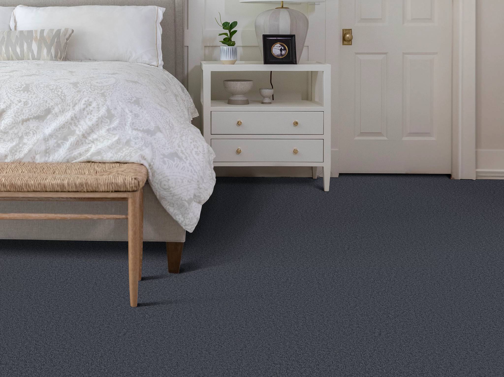 Style - Delicate Contact II,  Color - REFINED - Room Scene