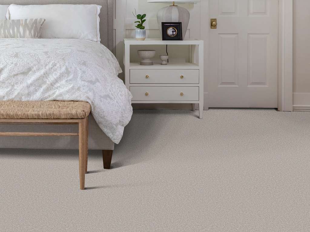 Delicate Contact II Carpet - Gravity Room Scene Image