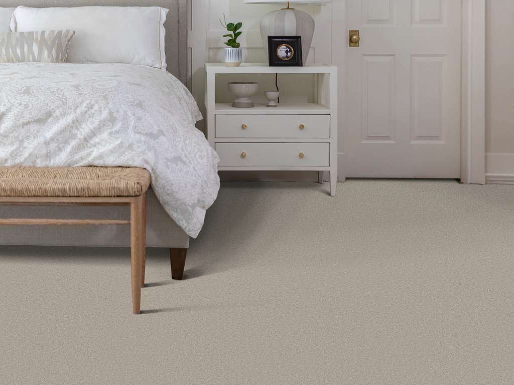 Delicate Contact II Carpet - Rock Crystal Room Scene Image