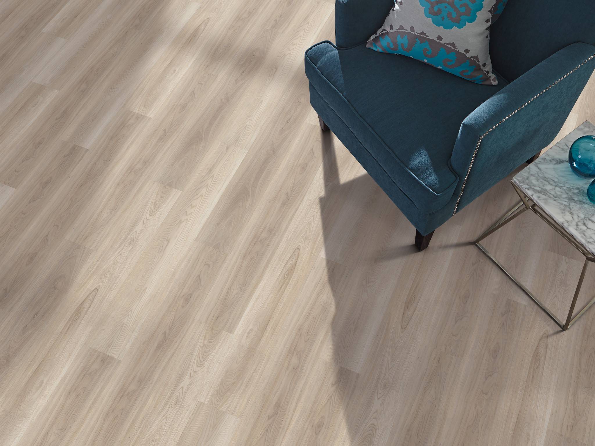 Style - Everlasting Plus,  Color - LIGHTHOUSE - Room Scene