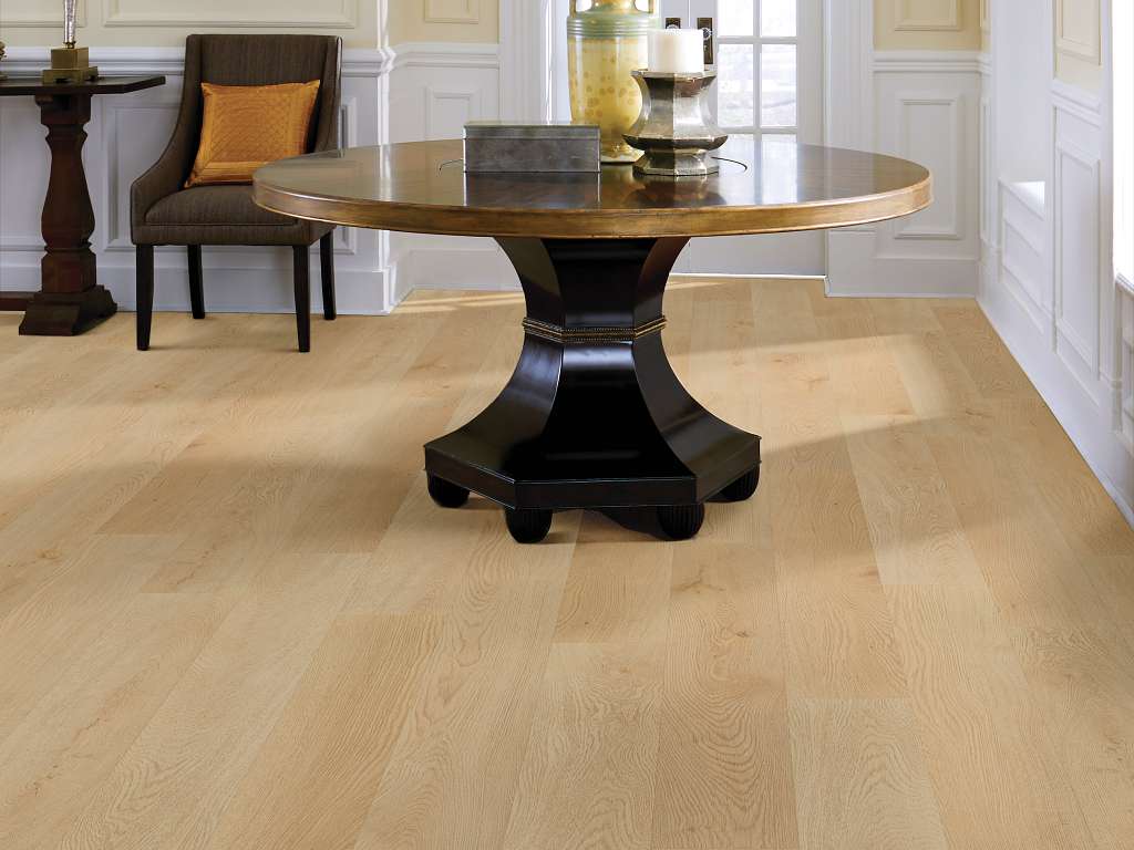 Forged Plus 20 Vinyl - River Bend Oak Room Scene Image