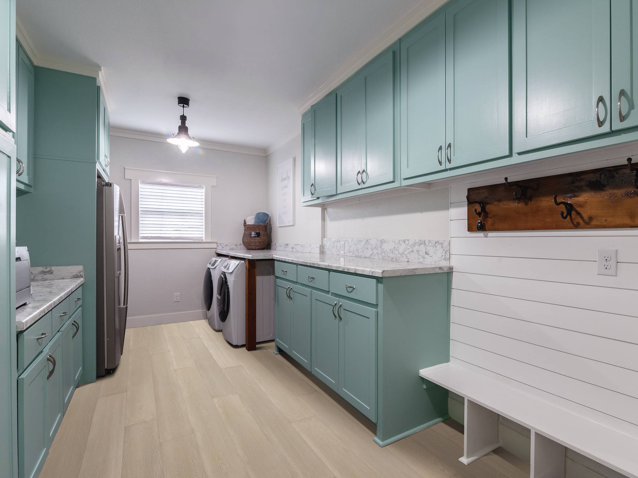 Style - Lodge,  Color - GENUINE GREIGE - Room Scene