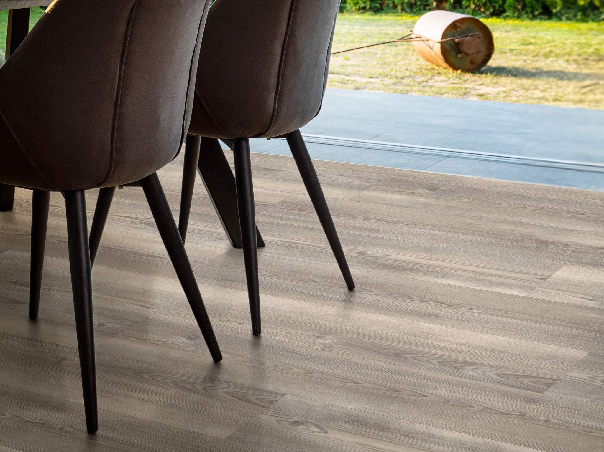 Style - Harbor Lights,  Color - DOVER BAY - Room Scene