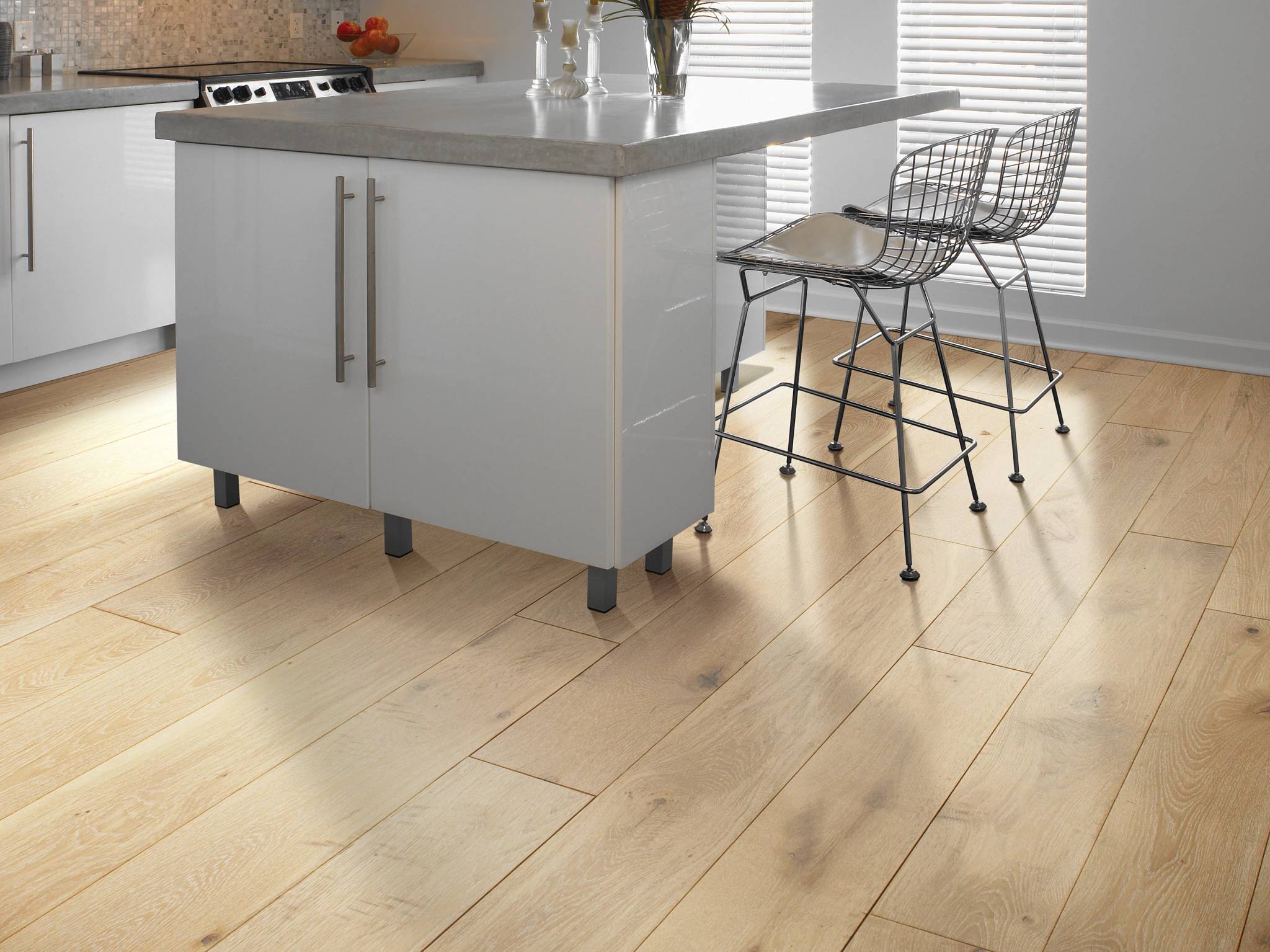 Style - Kingdom Oak,  Color - TAPESTRY - Room Scene