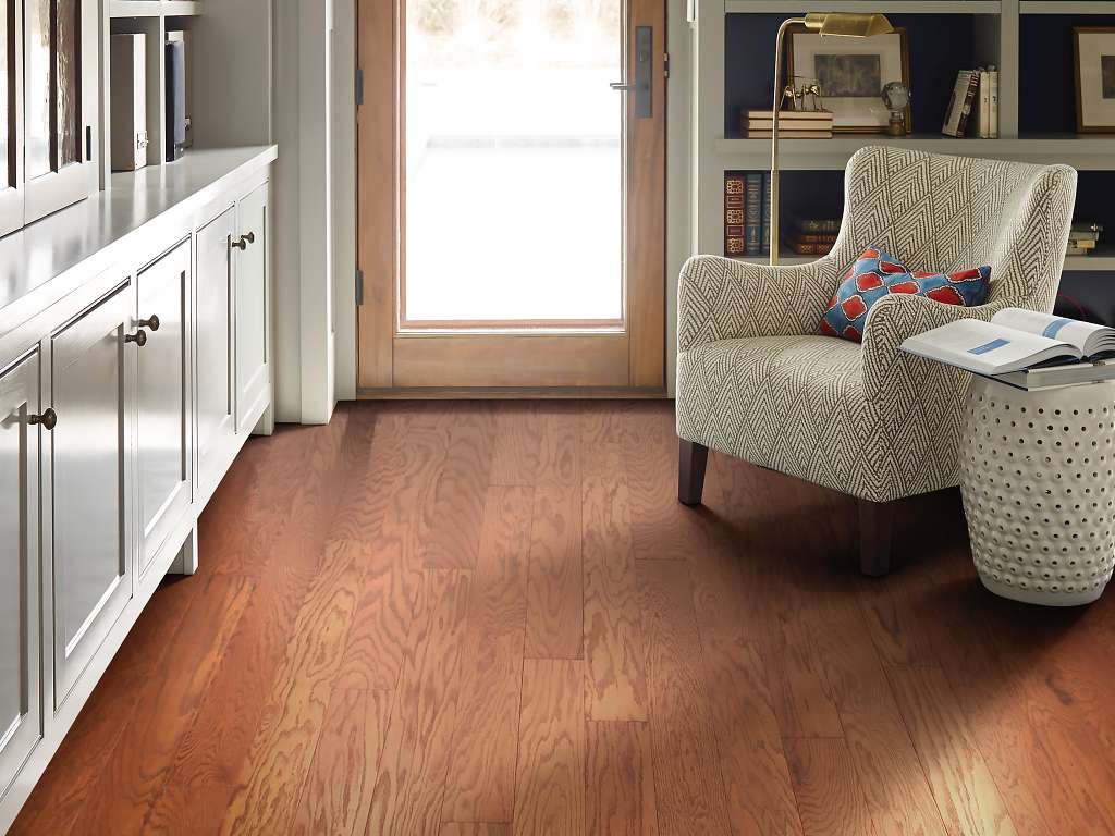 Traditions Oak 5 Engineered Hardwood - Gunstock Room Scene Image