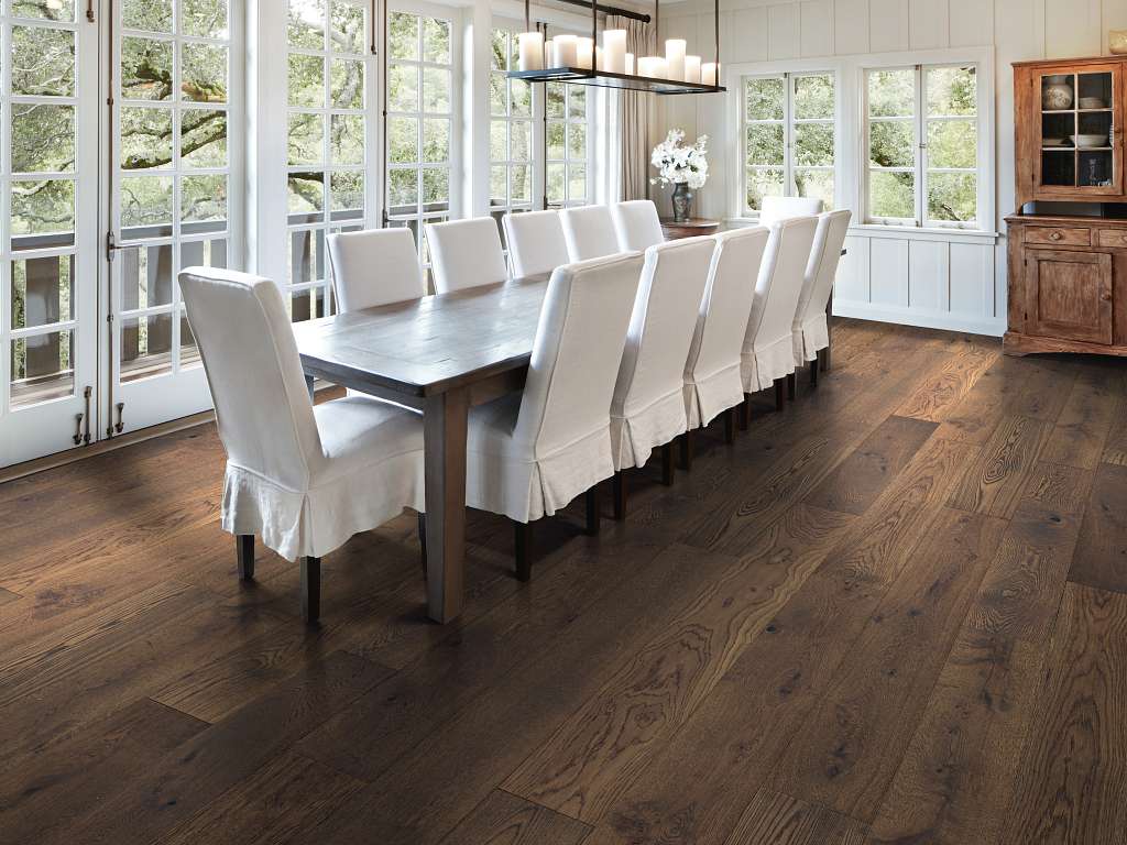 Maxim 9.5 Engineered Hardwood - Bravura Room Scene Image