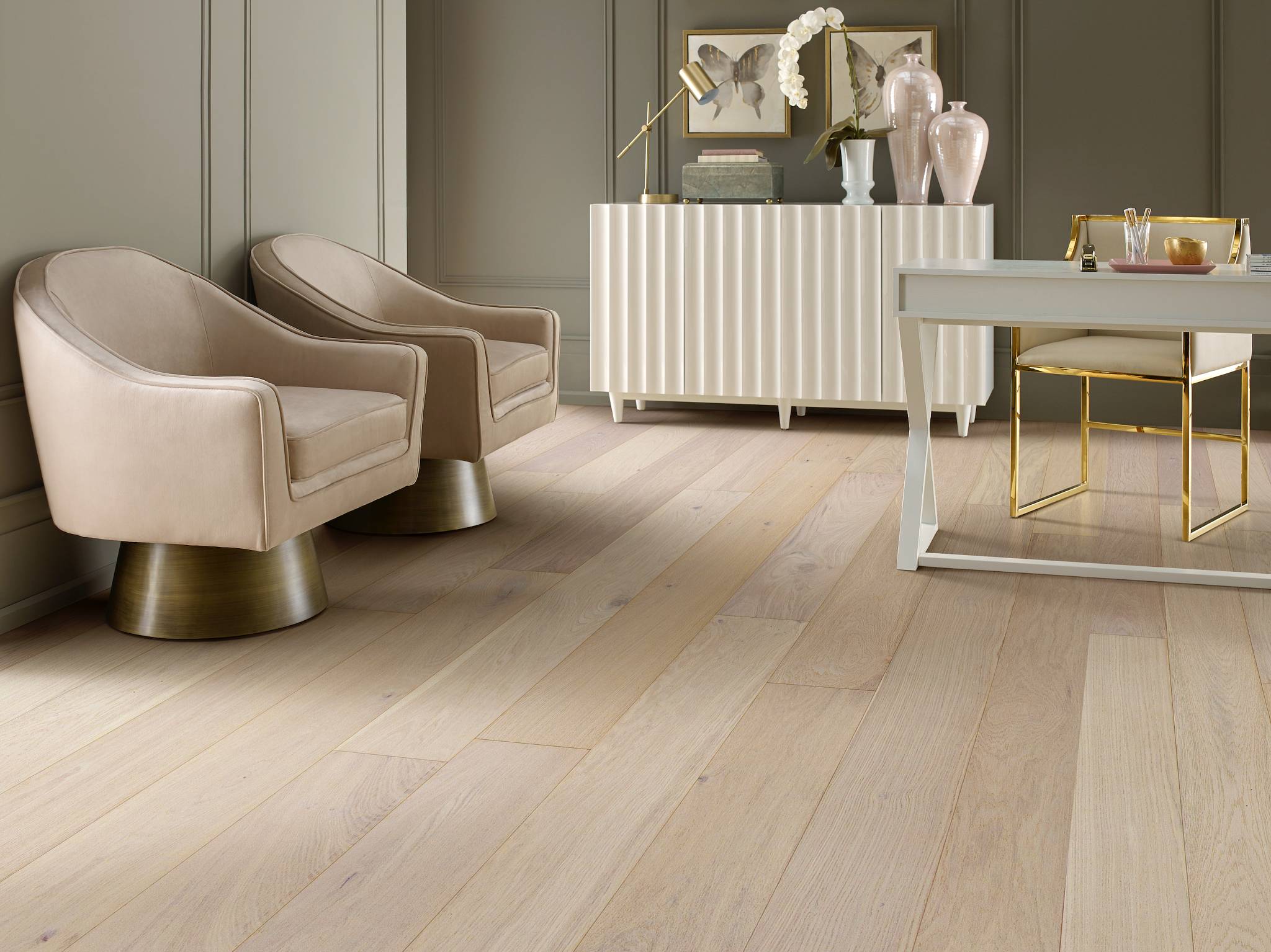 Style - Limitless,  Color - BASE - Room Scene