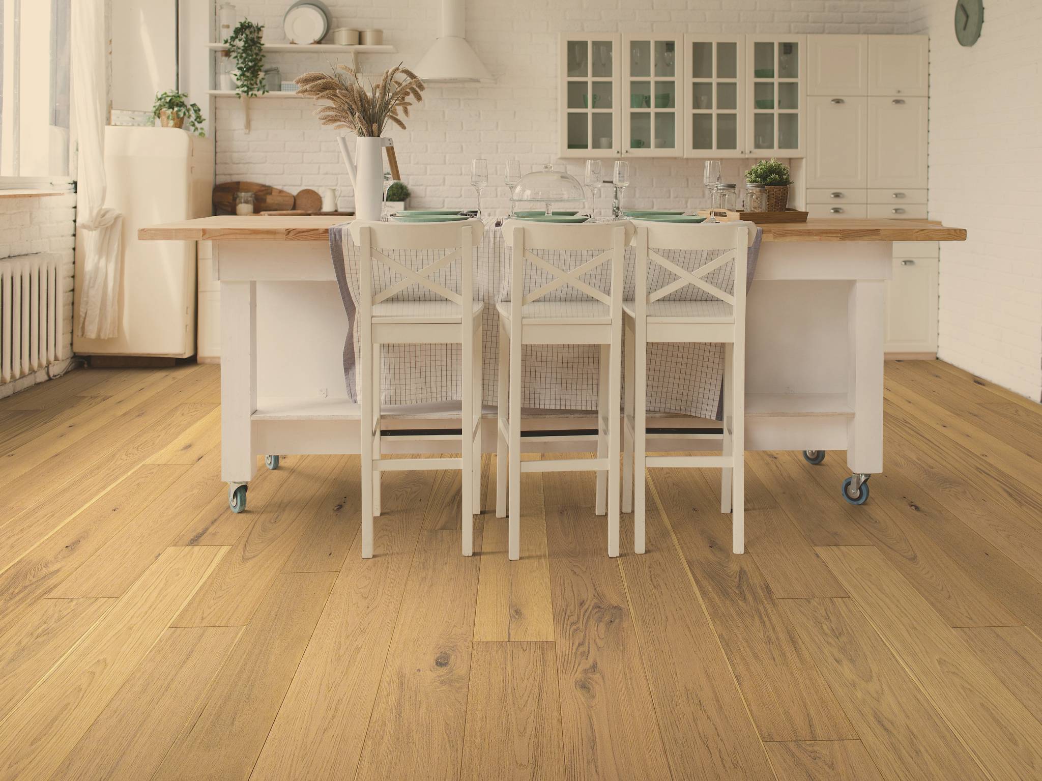 Style - Limitless,  Color - ENDEAVOR - Room Scene