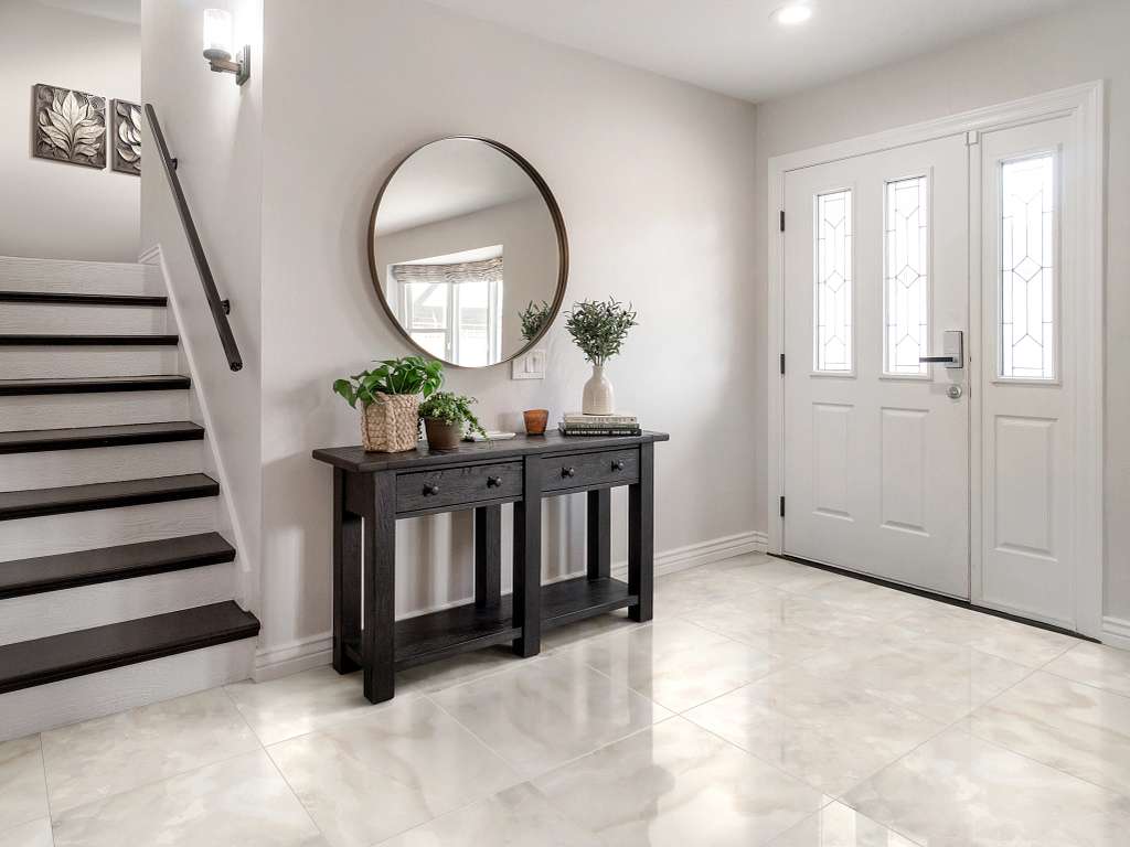 Onyx 24x24 Polished Tile & Stone - Ivory Room Scene Image
