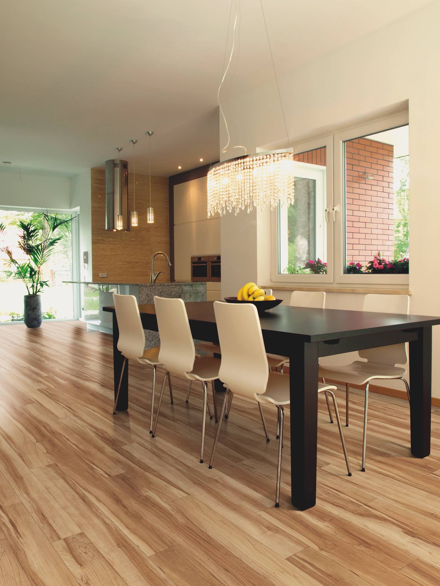 Style - Coretec Originals Classics Vv023,  Color - RED RIVER HICKORY - Room Scene