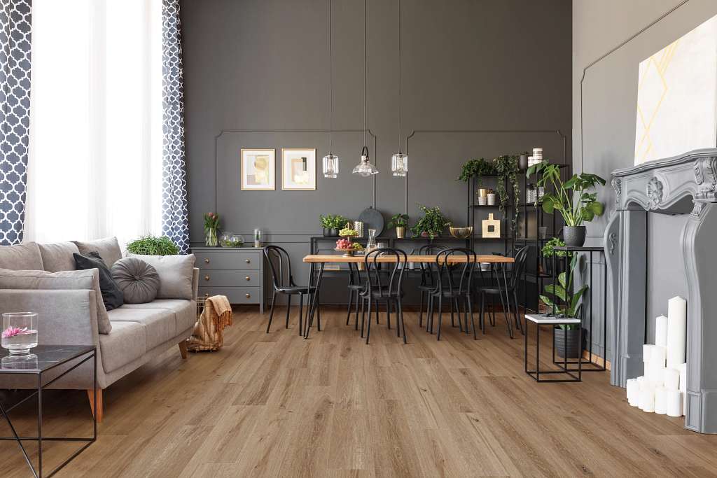 Coretec Plus Grande Vinyl - Grande Goldin Oak Room Scene Image