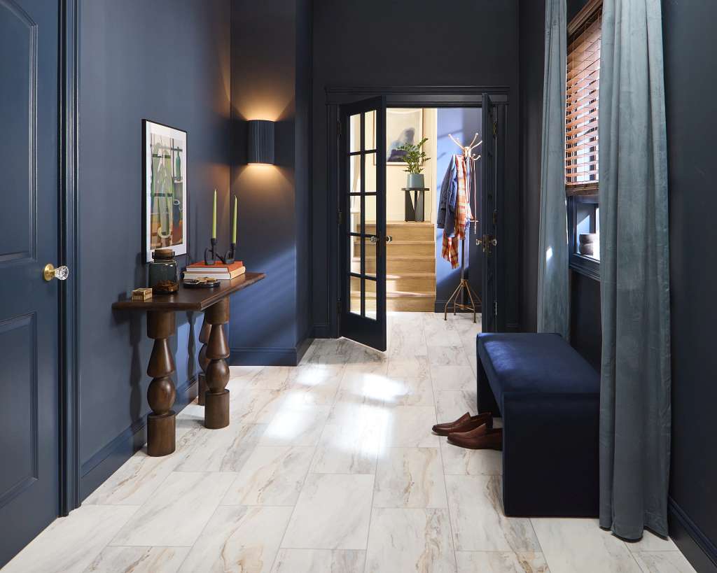 Ct Plus Tile Vinyl - Sonia Marble Room Scene Image