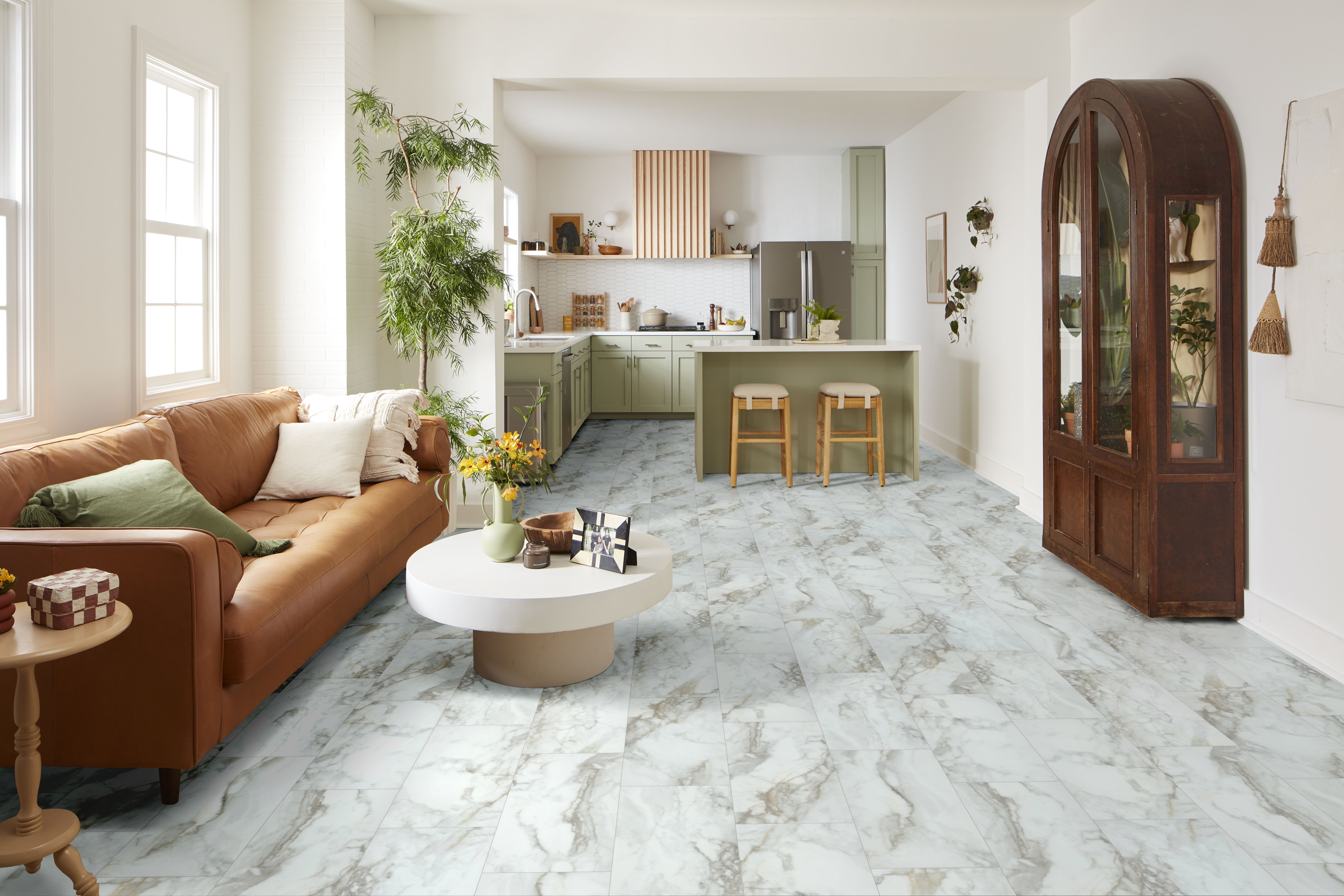 PARAGON TILE PLUS CALACATTA ROOM