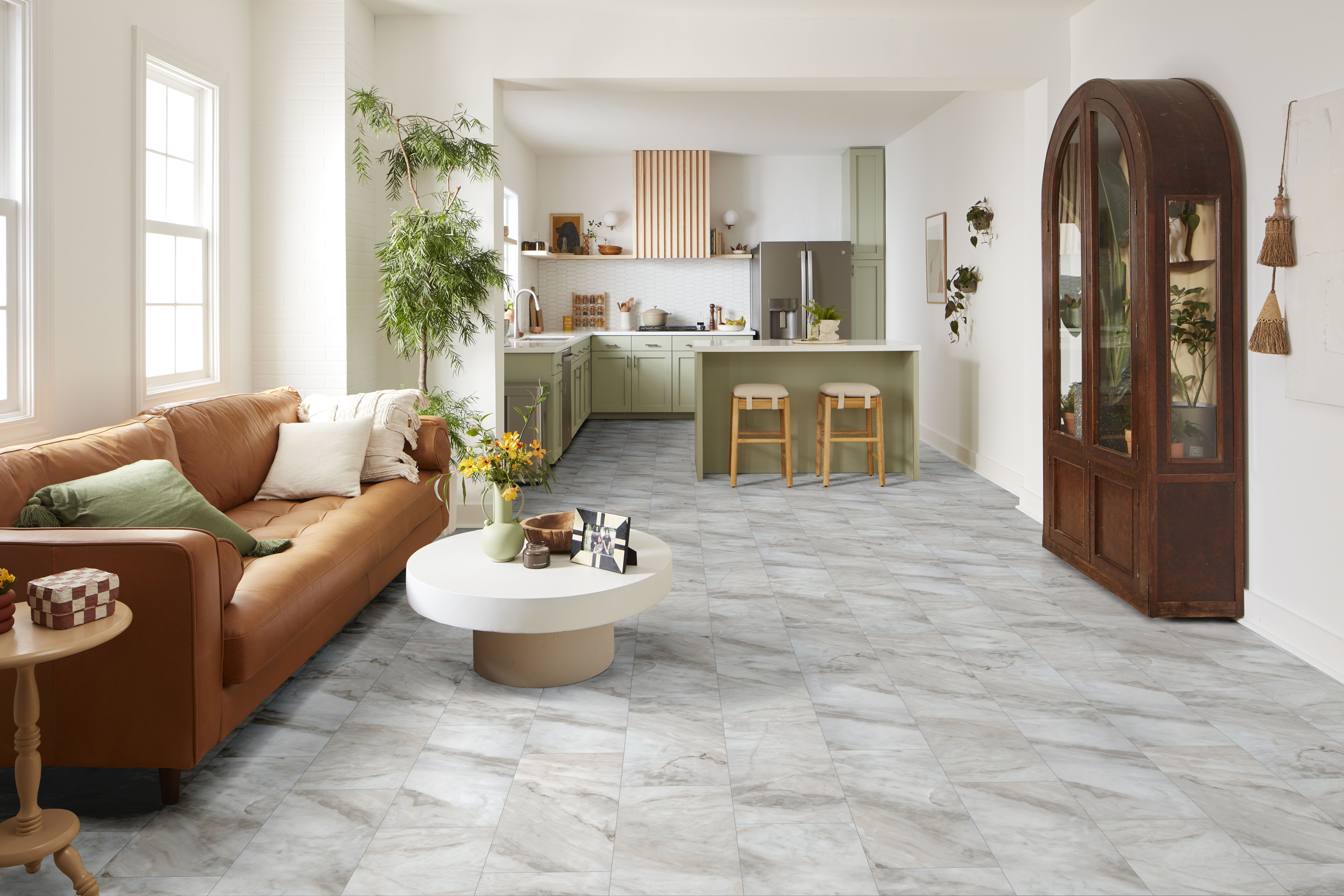 PARAGON TILE PLUS CATALINA ROOM