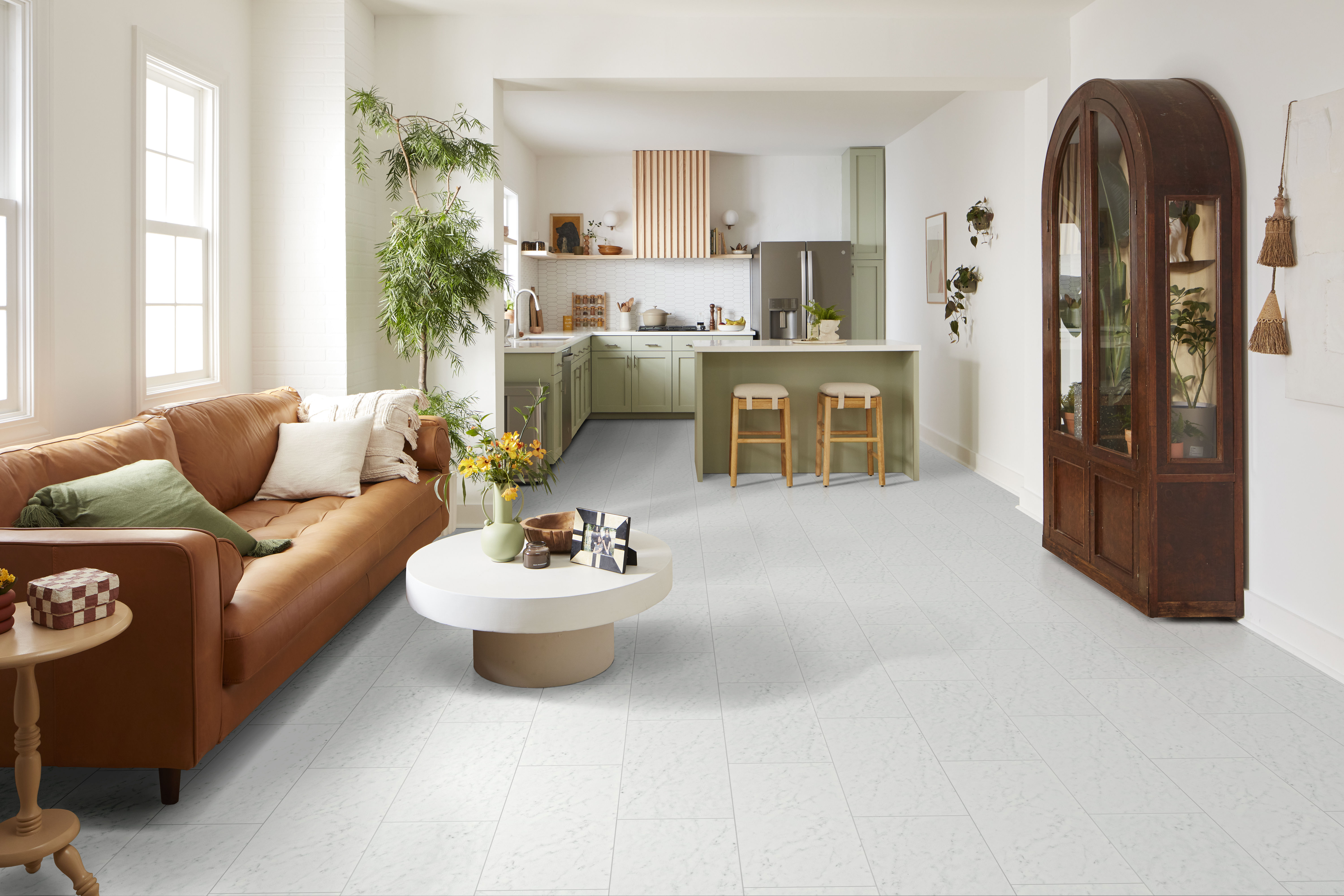 PARAGON TILE PLUS BIANCO ROOM