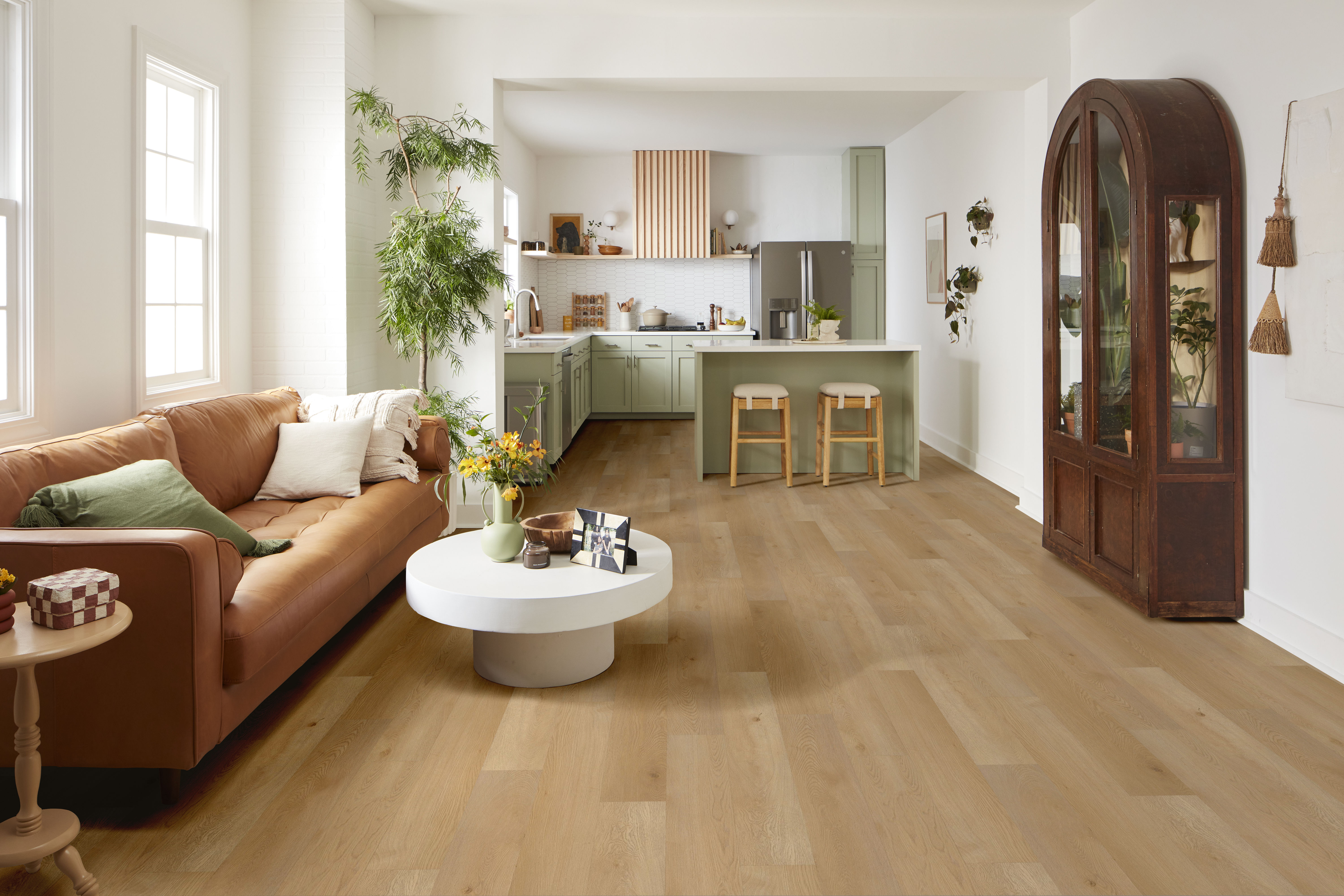 ANVIL PLUS 20 MIL RIVER BEND OAK ROOM