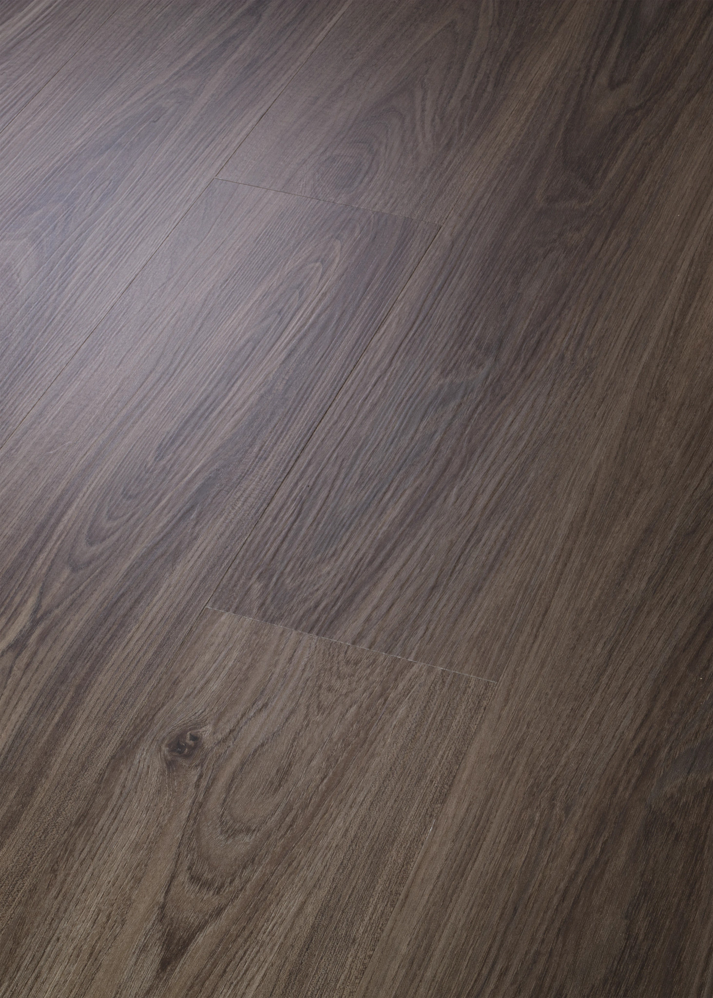 SPC flooring with wood grain texture