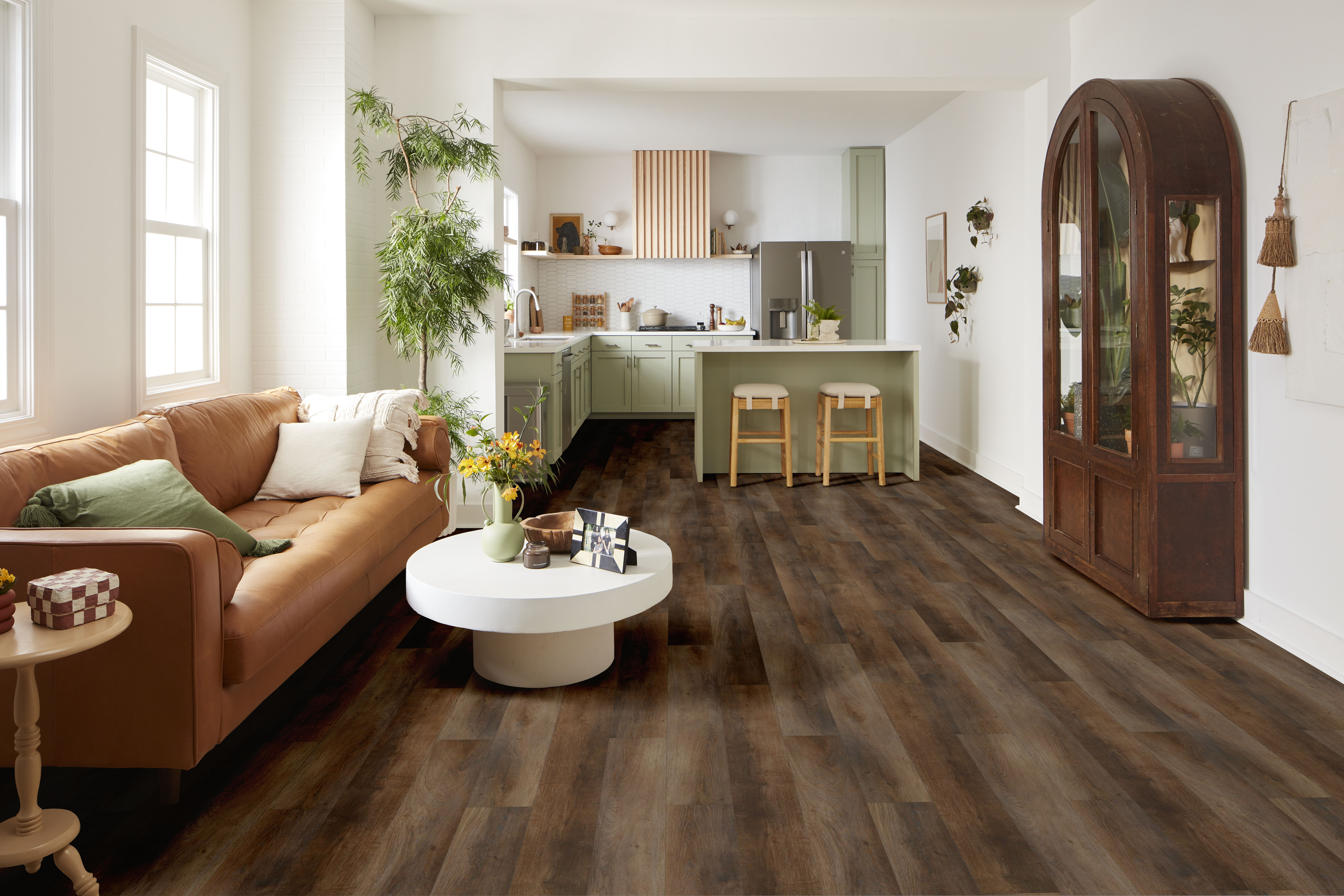 ANVIL PLUS 20 MIL HIGHLIGHT OAK ROOM