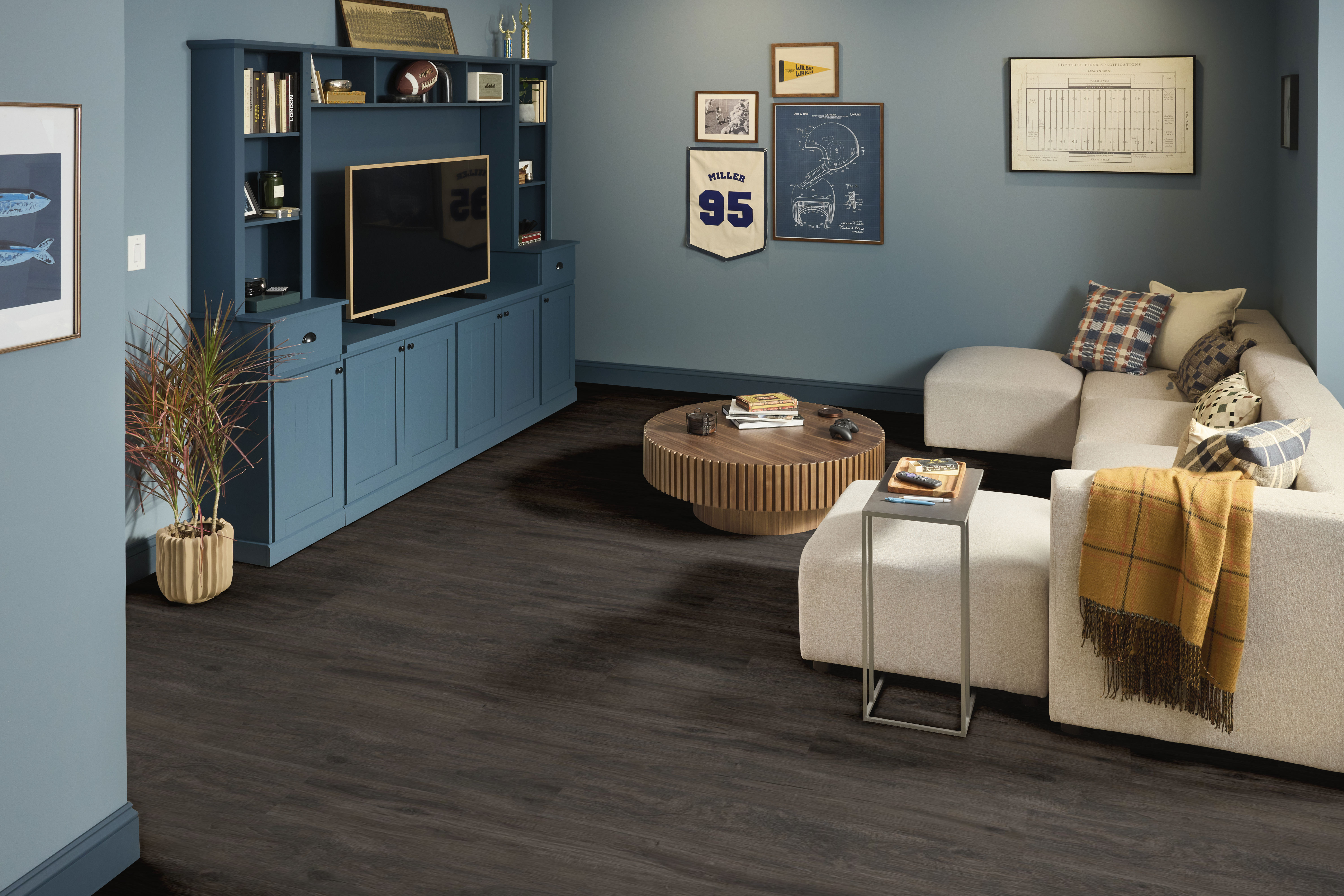 WOODSMITH EBONY ROOM