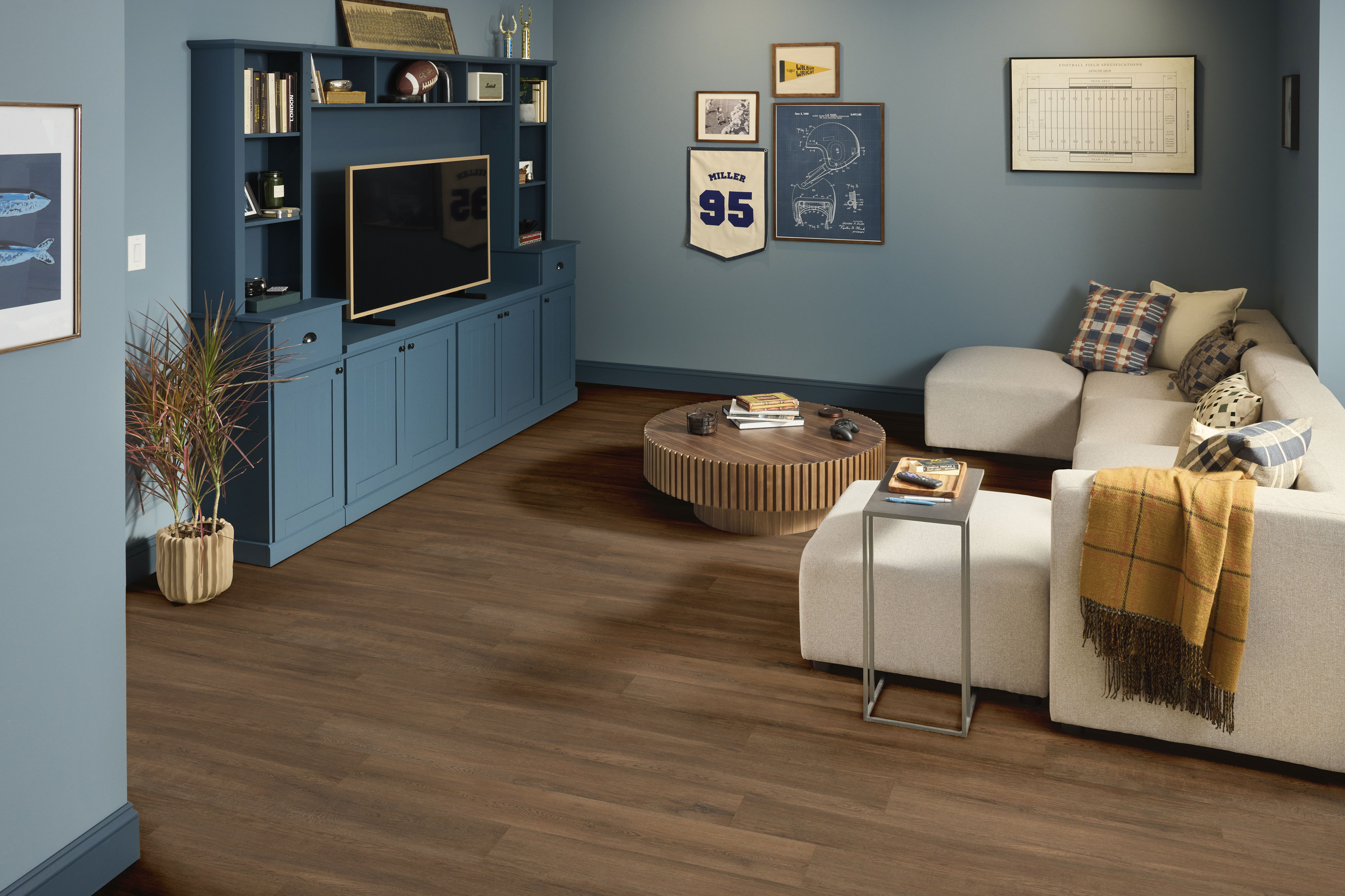 FLEETWOOD MESQUITE OAK ROOM