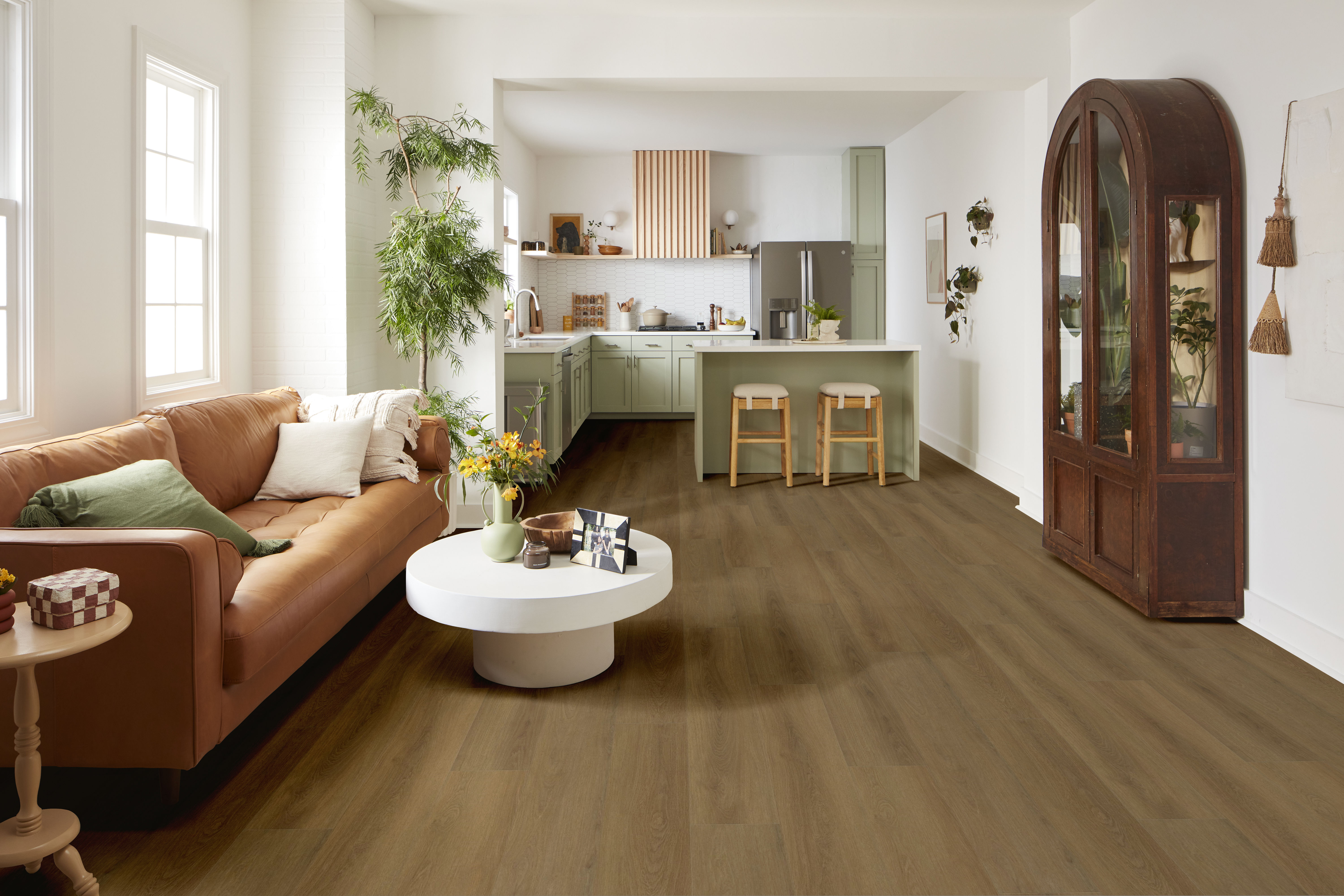 Dwell RICH COCOA ROOM