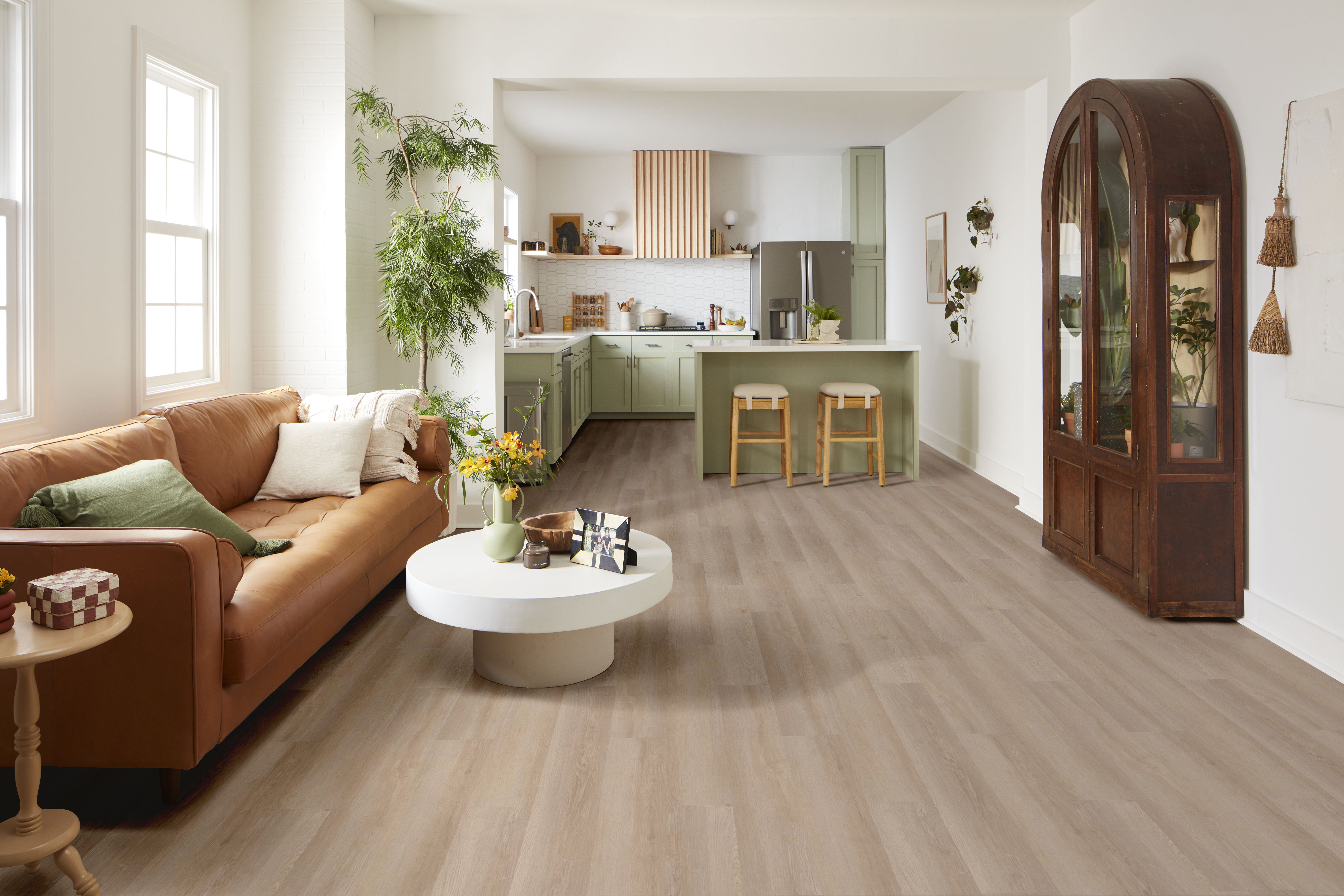 INFINITE 8 PAMPAS ROOM