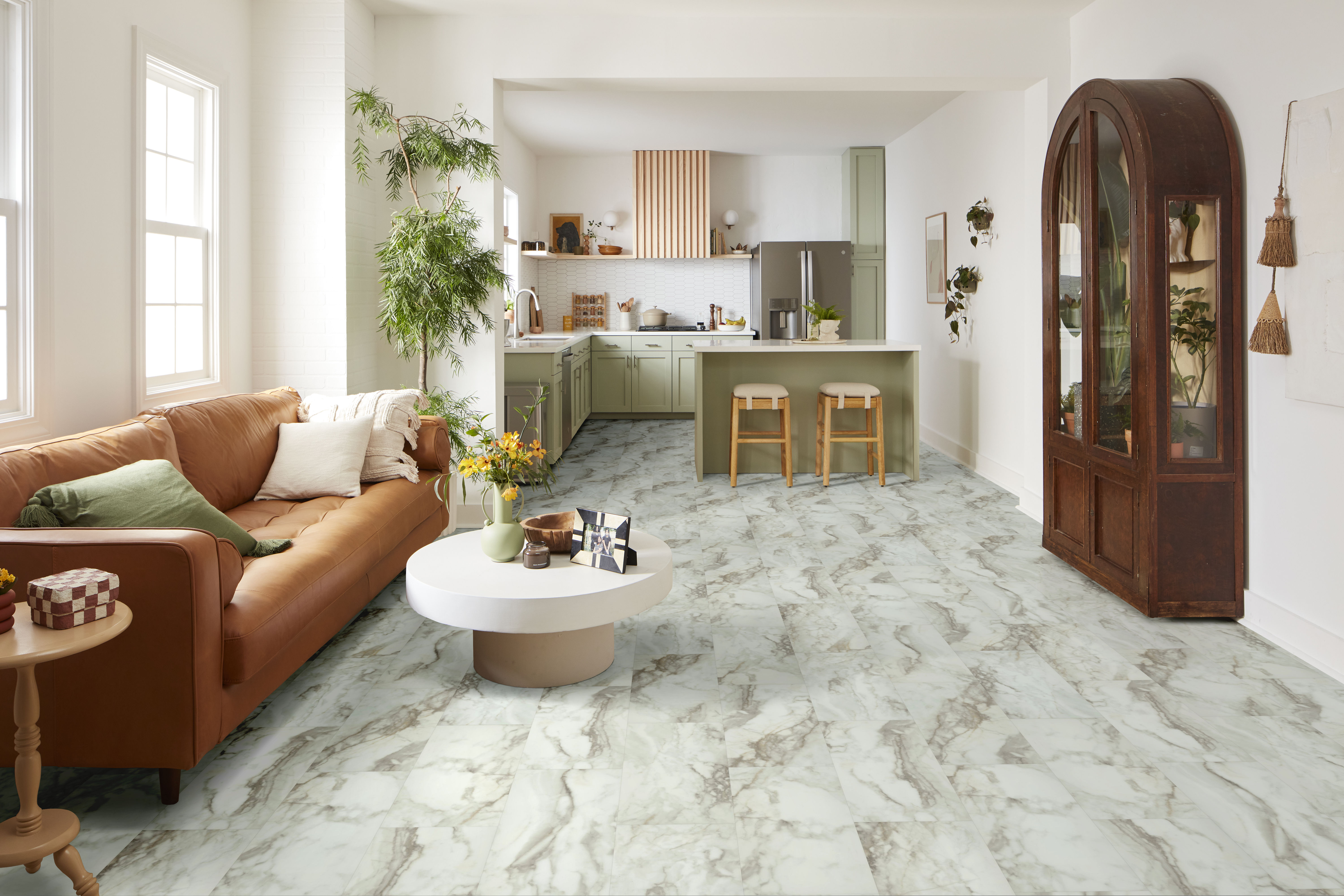 APEX ALABASTER ROOM