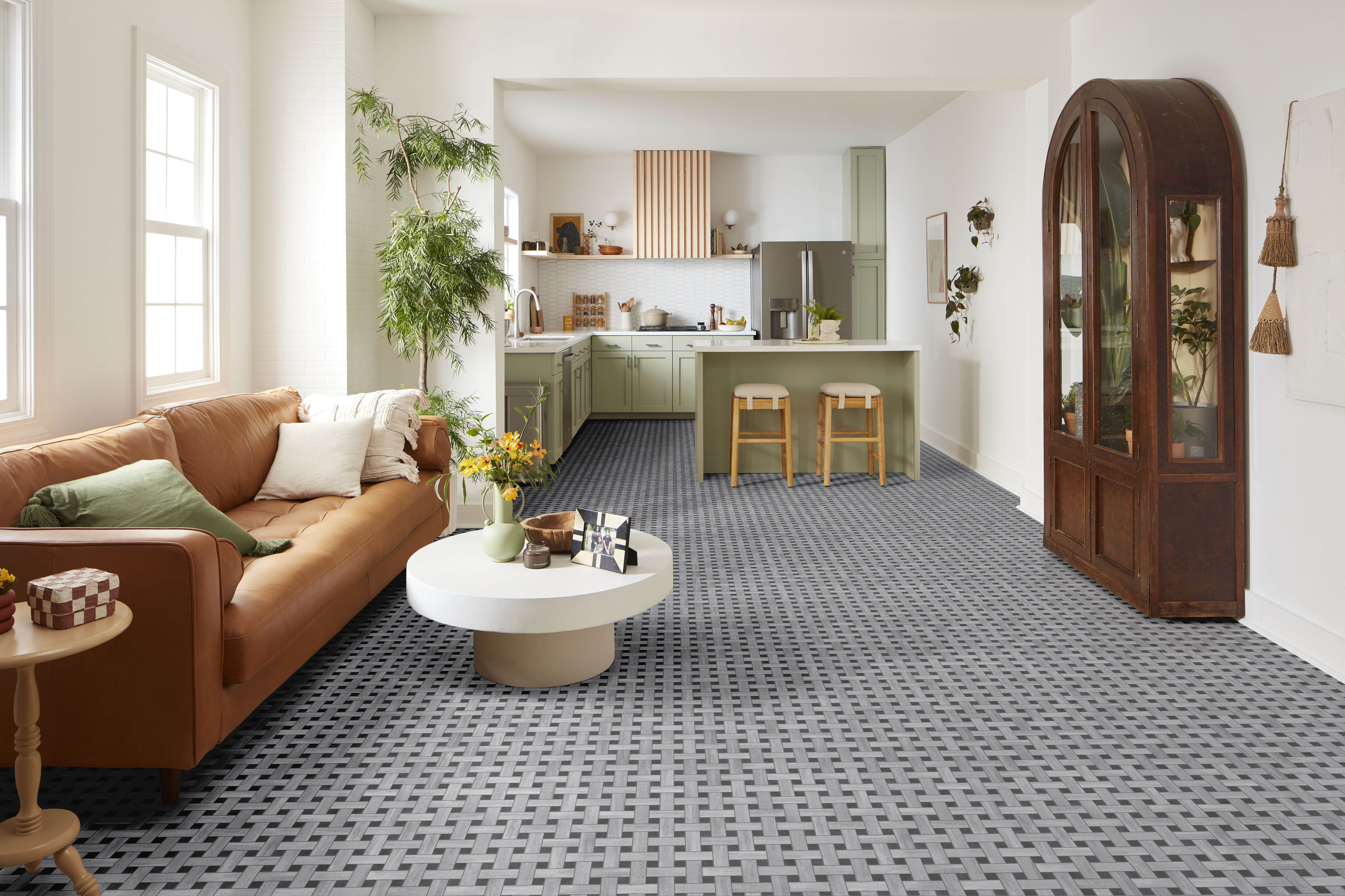 ASPECT IRON WEAVE ROOM
