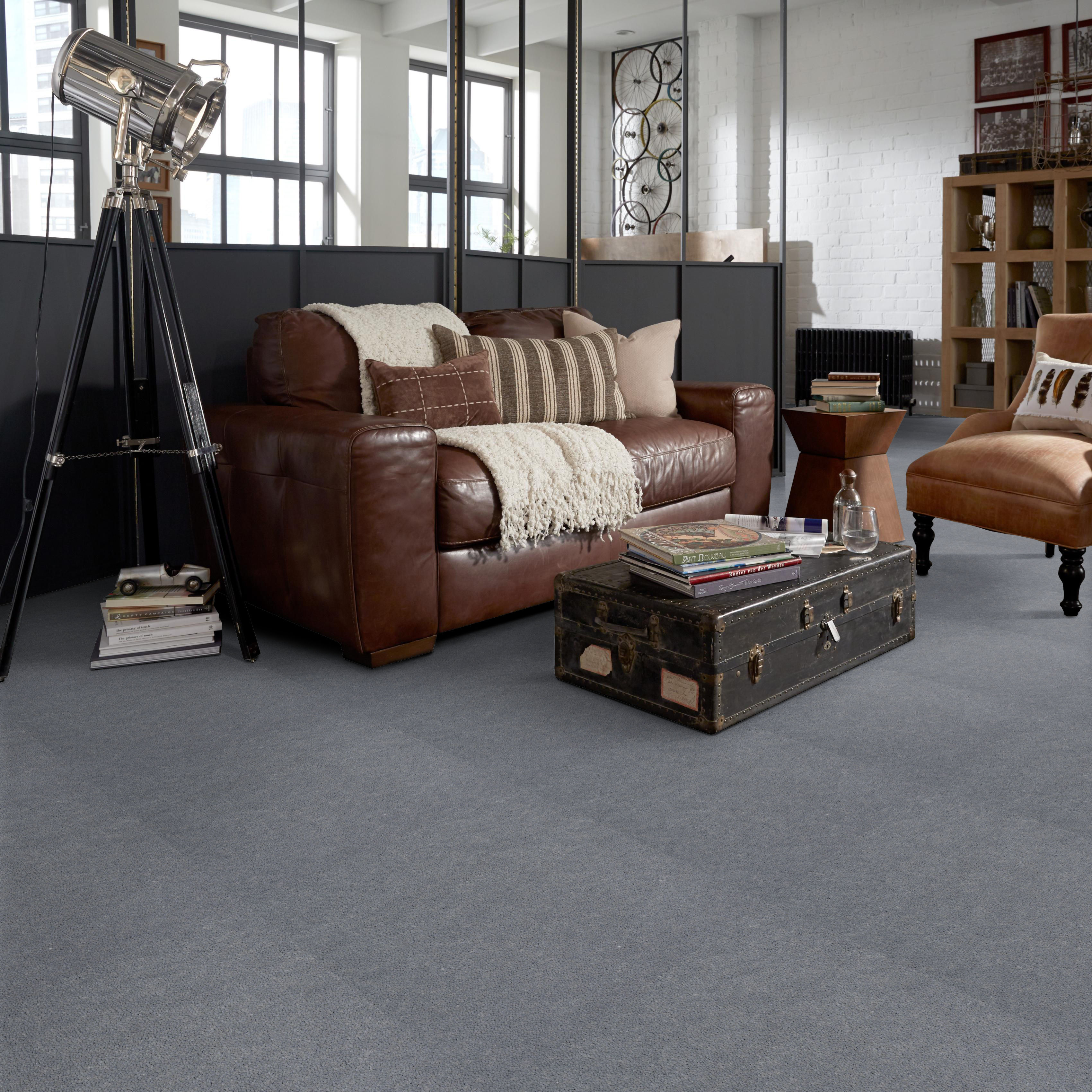 Emphatic 36 - Platinum - 50179_79544