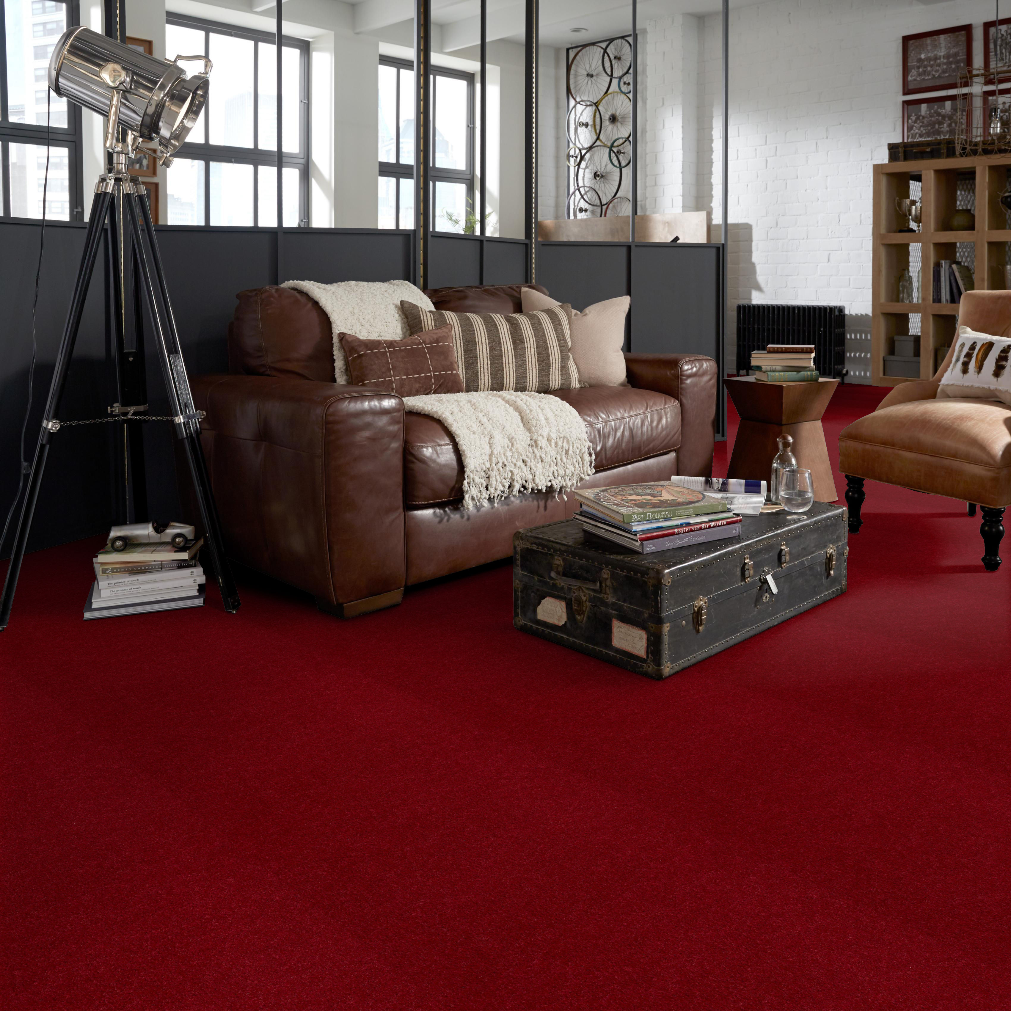 Emphatic 36 - Cathedral Red - 50179_79846